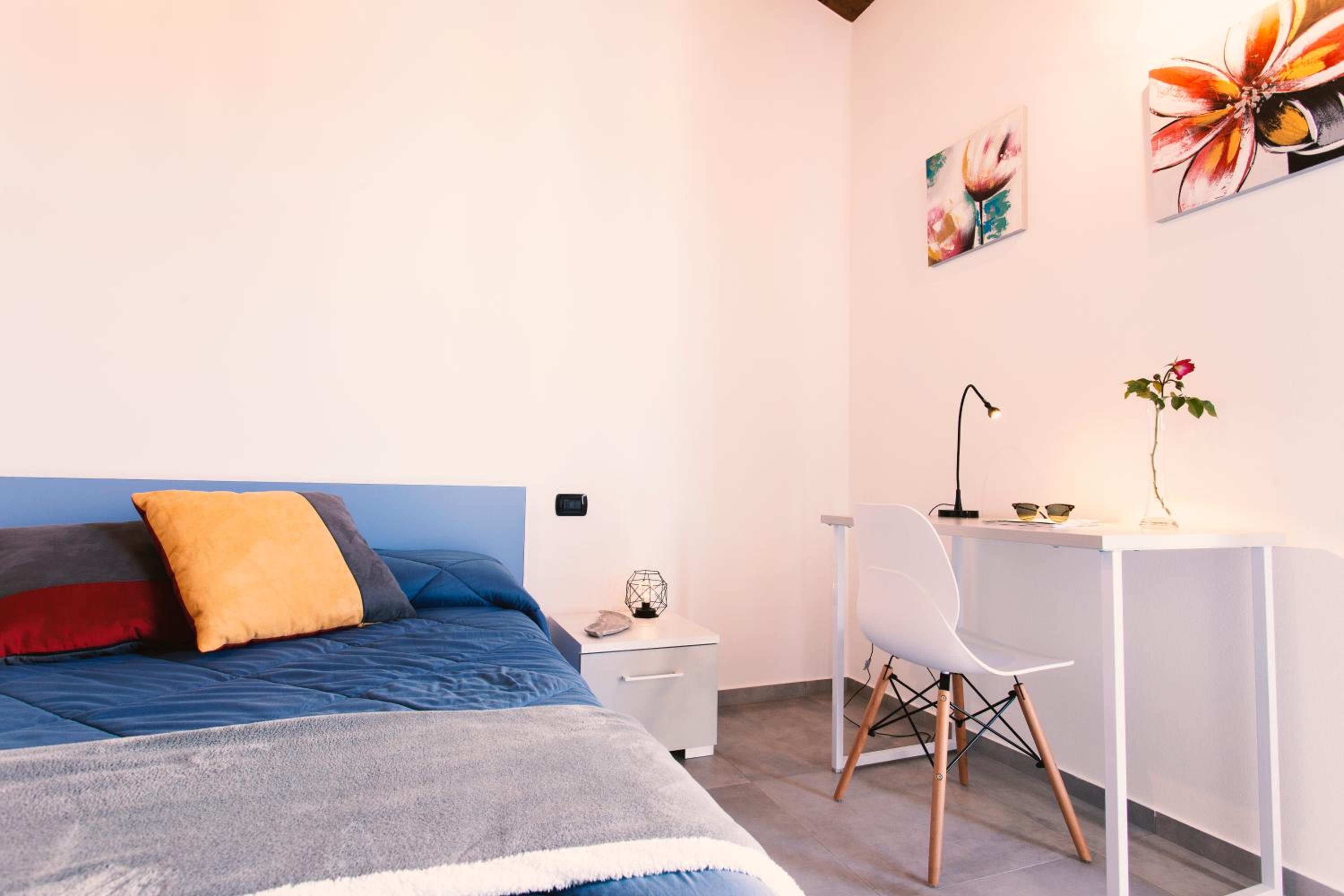 Double Room with Terrace - Photo 9