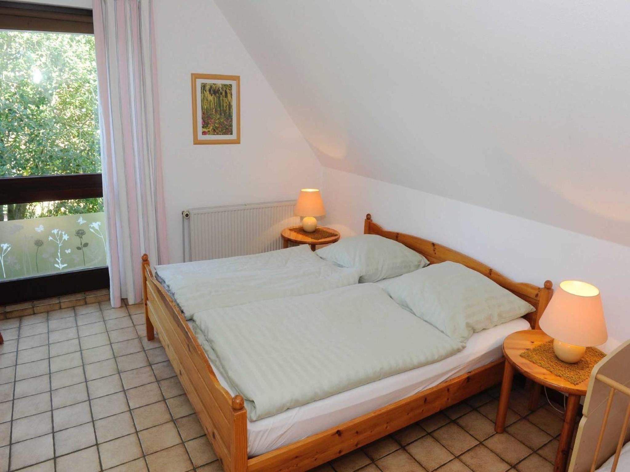 Three-Bedroom Apartment with Terrace photo 3