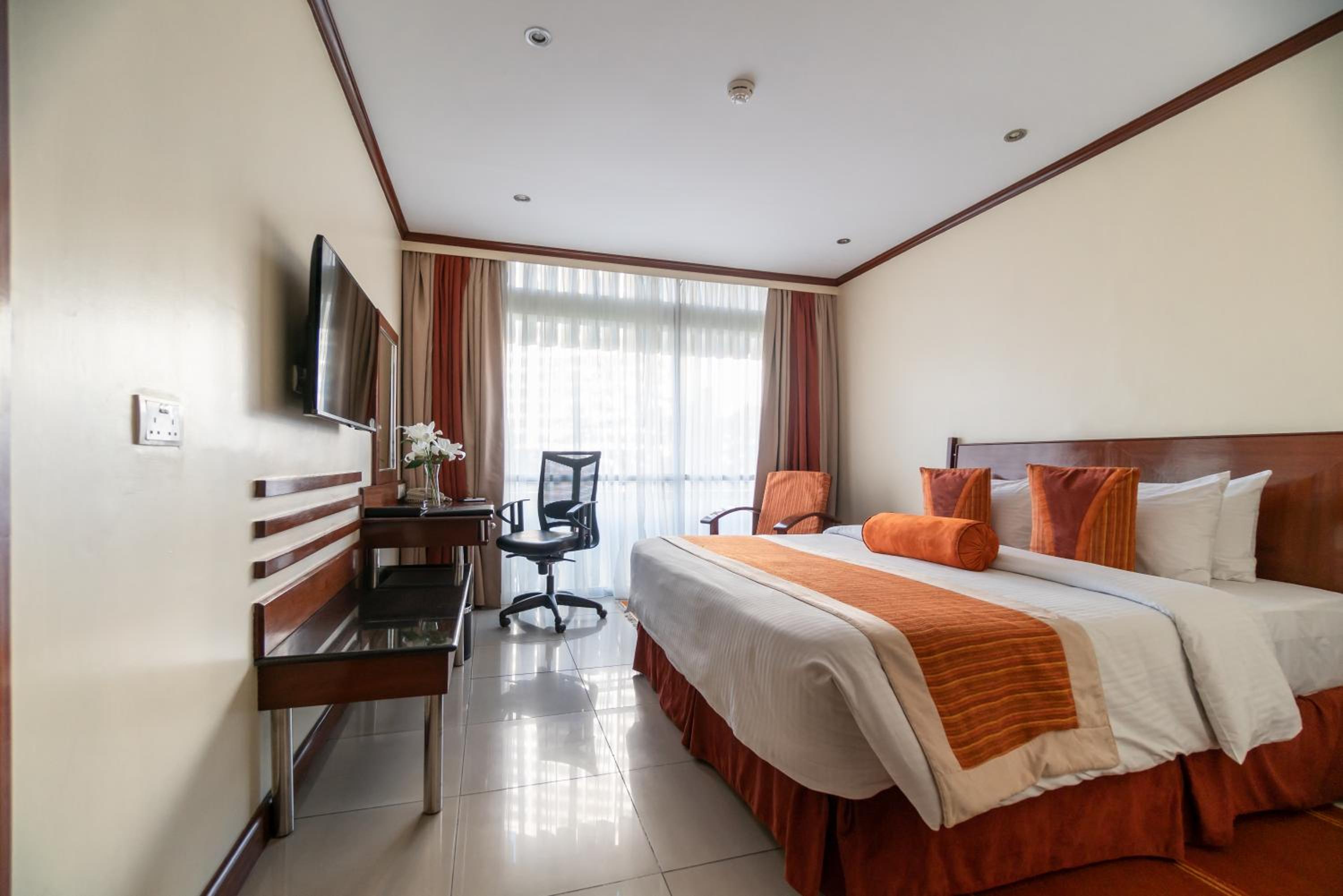 Panafric Queen Room - Photo 1