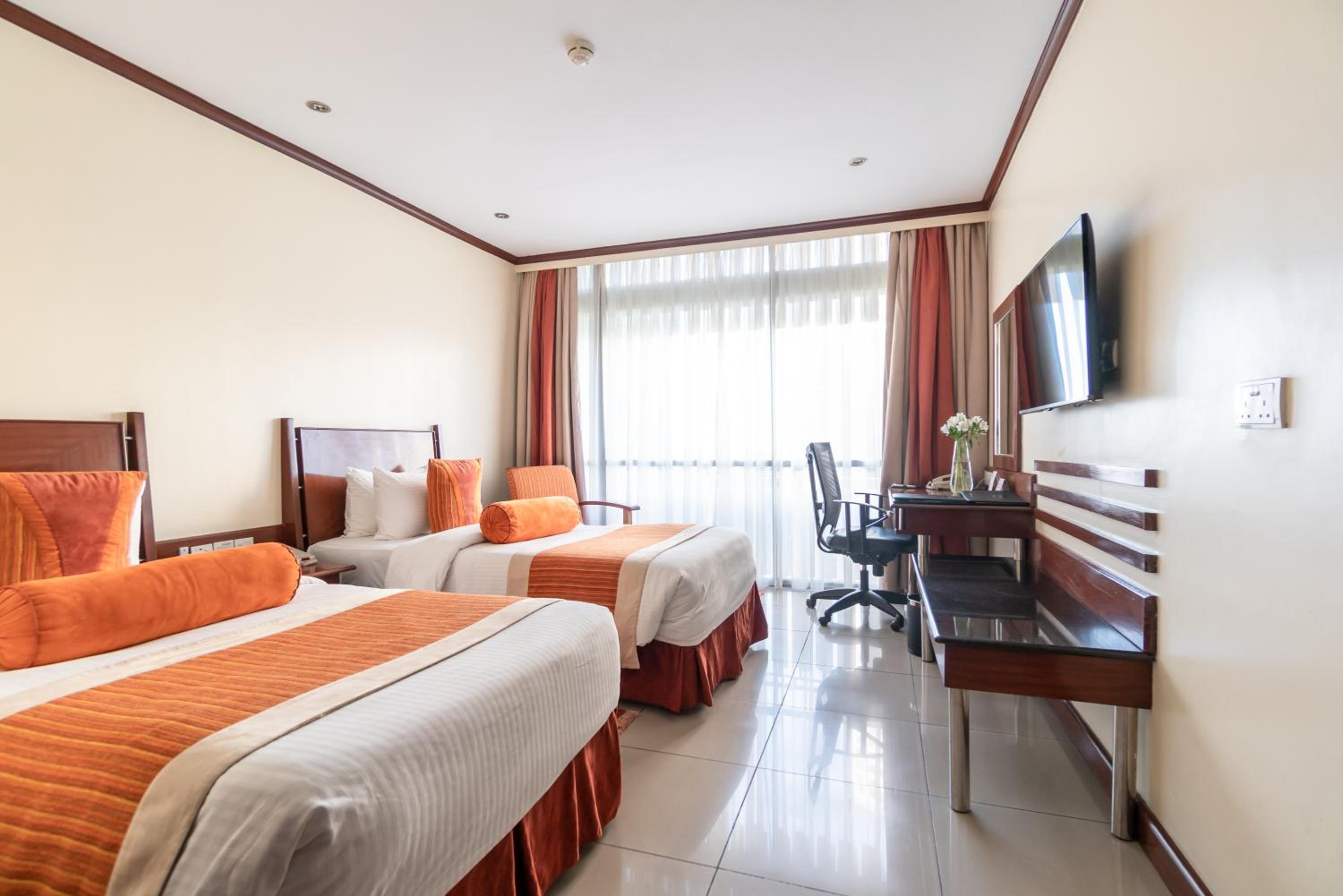 Panafric Twin Room - Photo 1