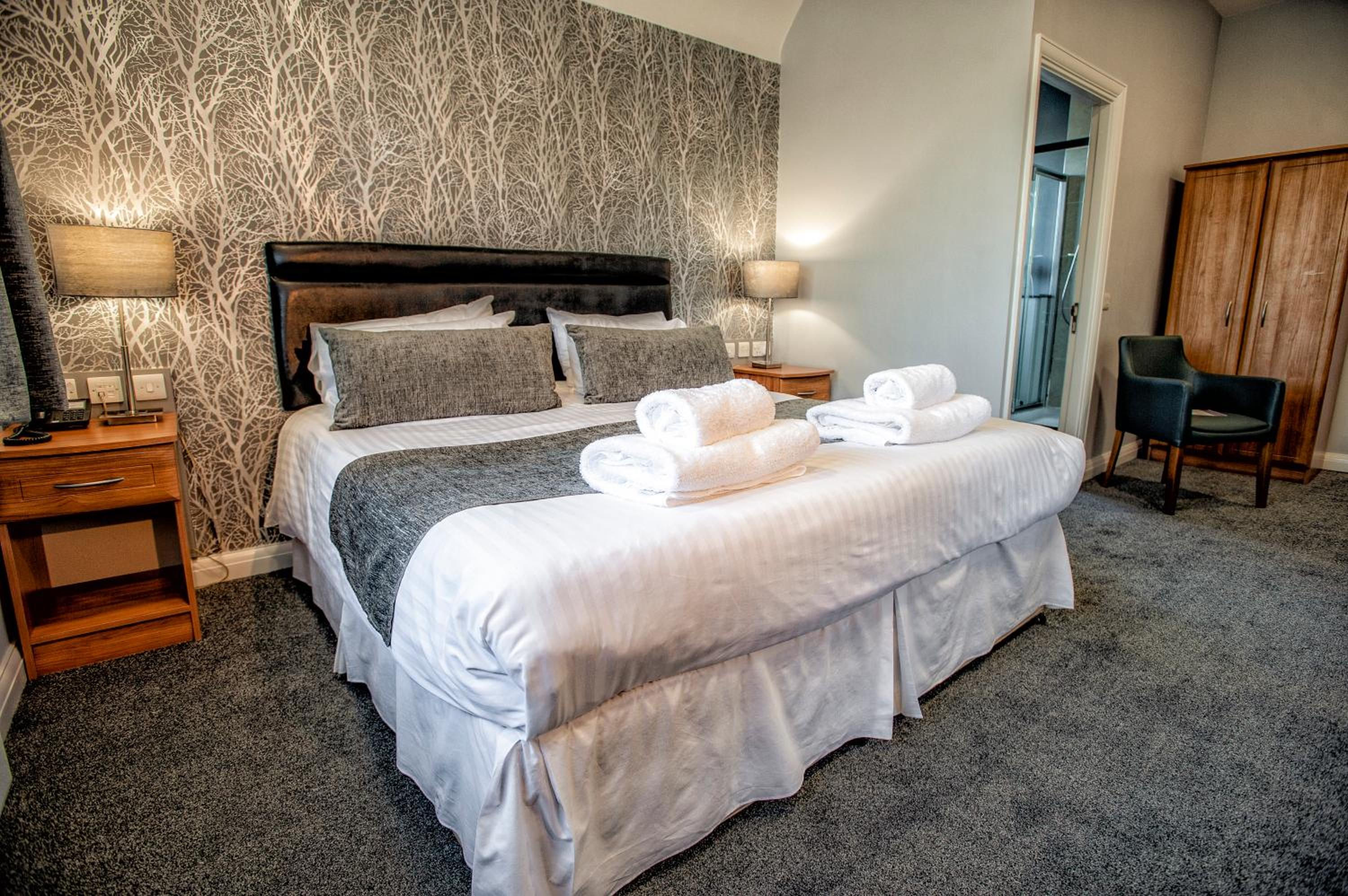 Executive King Room - Photo 7
