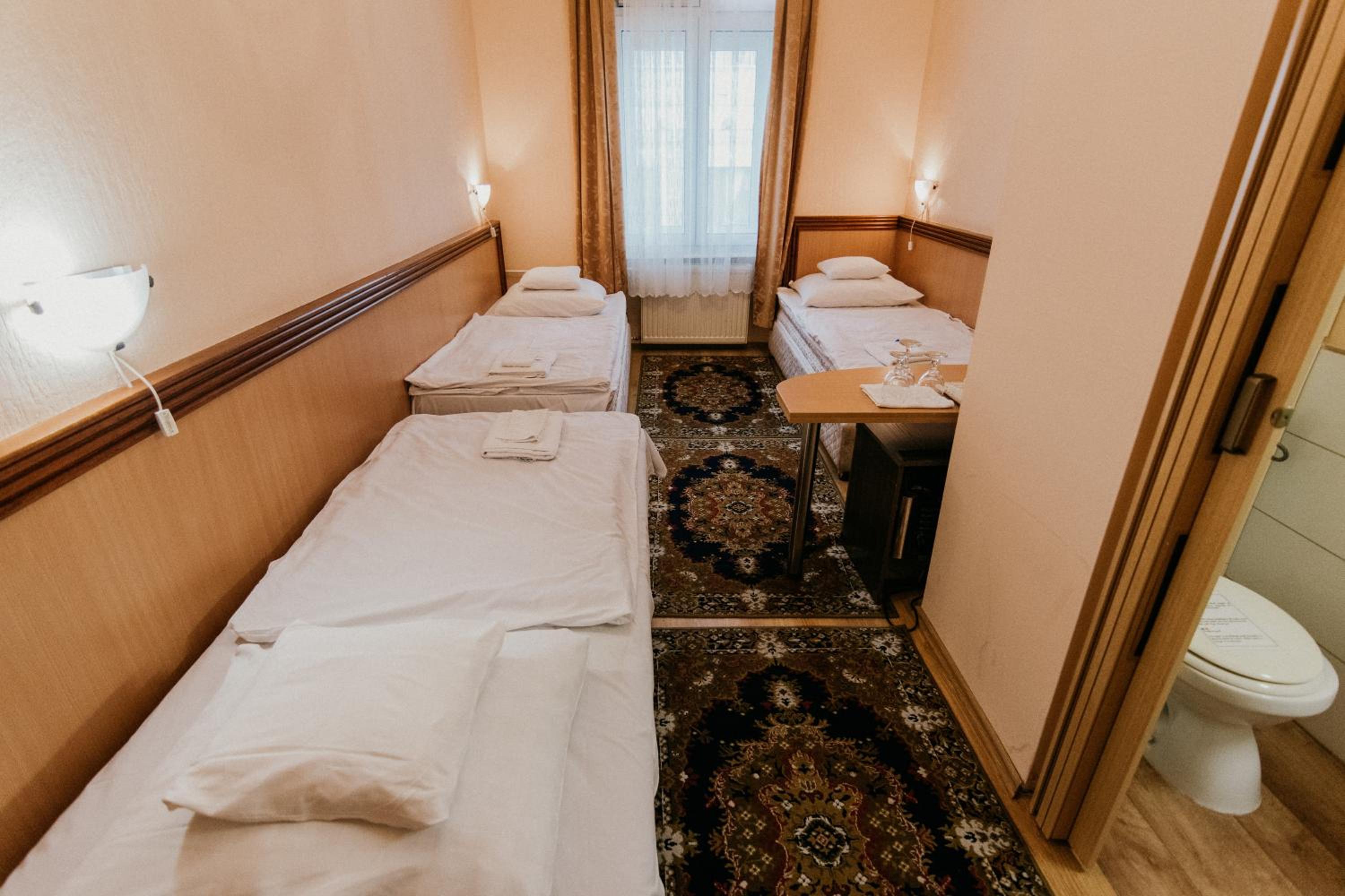 Budget Triple Room