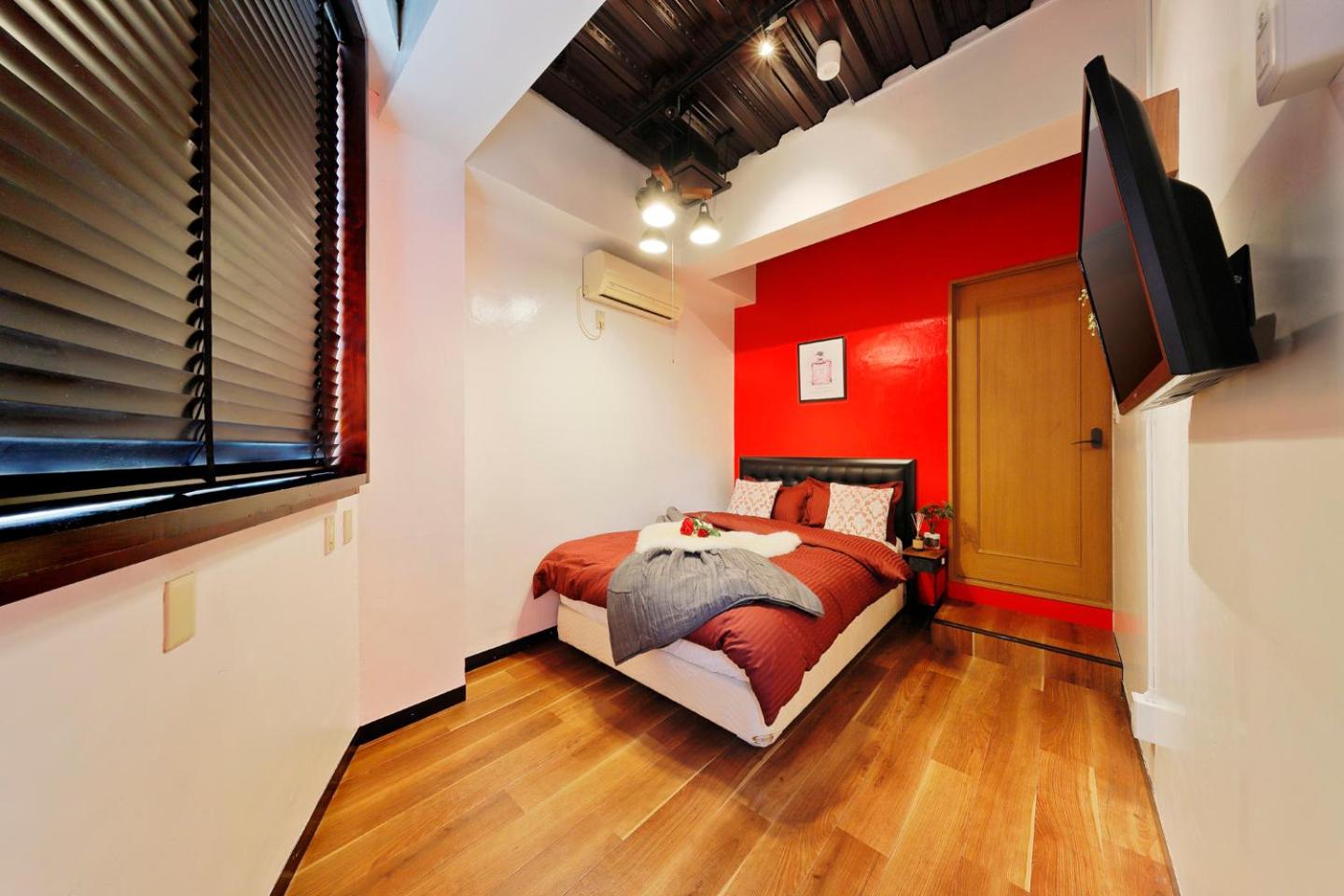 Two-Bedroom Apartment photo 1
