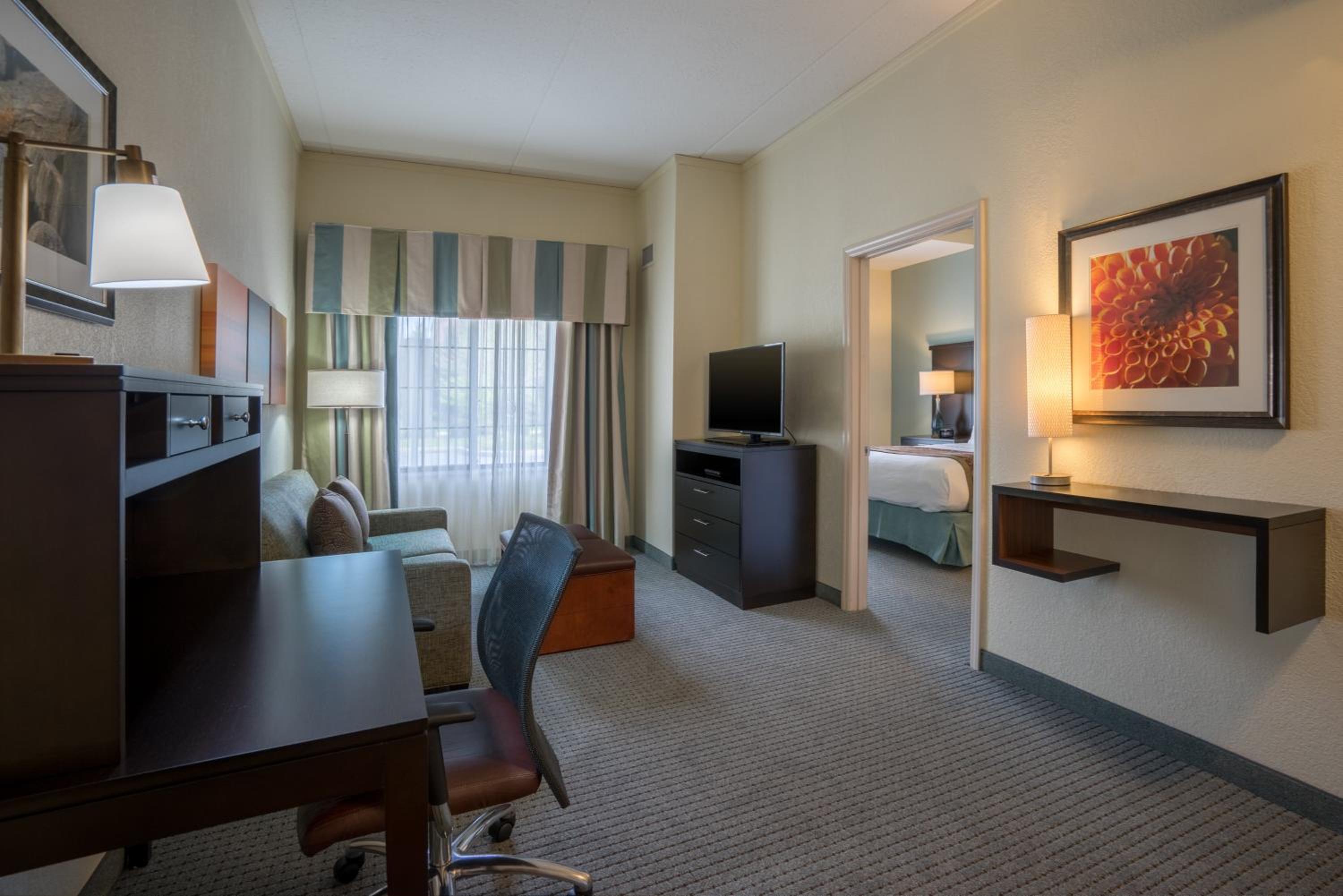 One-Bedroom King Suite - Photo 1
