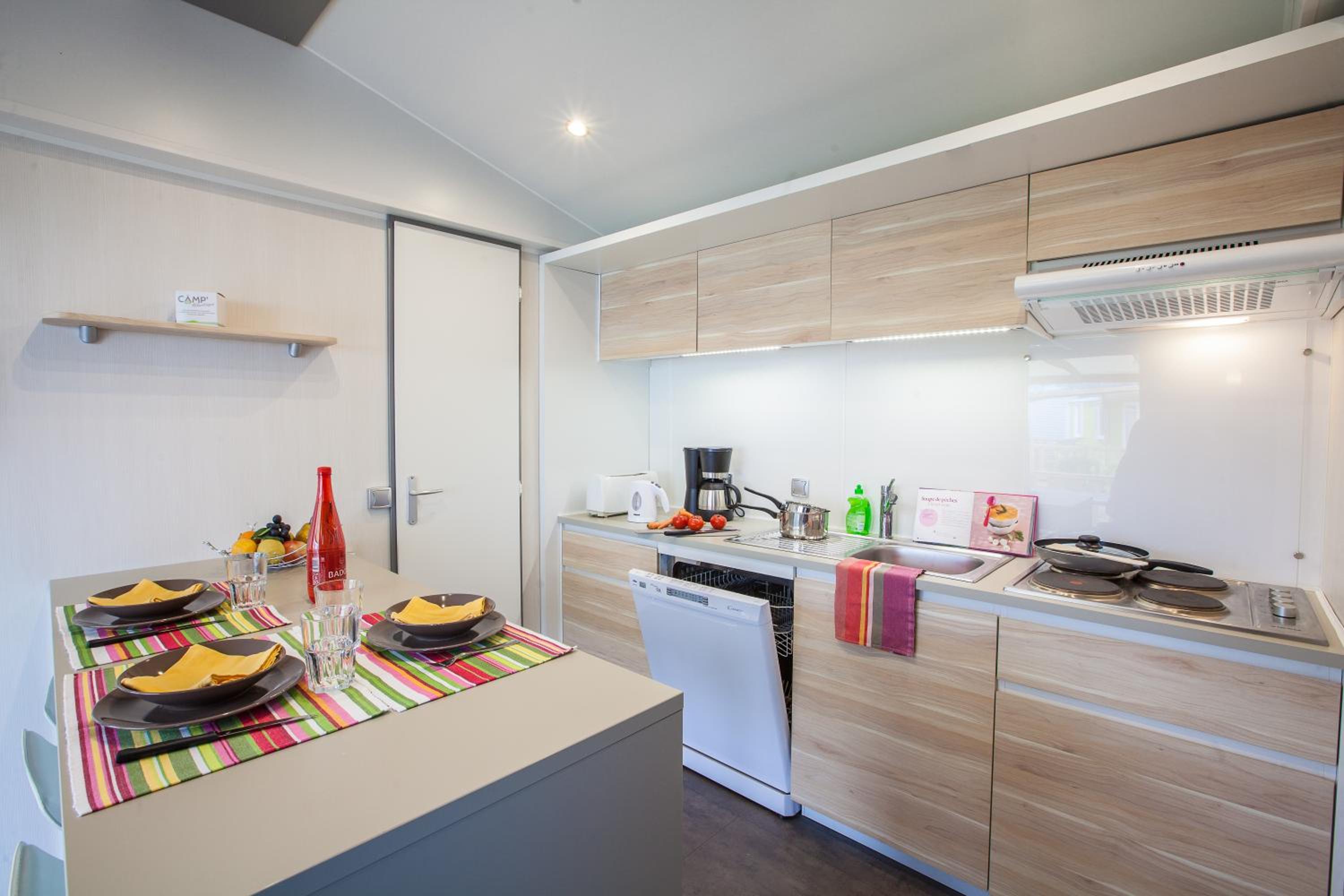 Family Mobile Home Clim Eco (6 people) photo 2