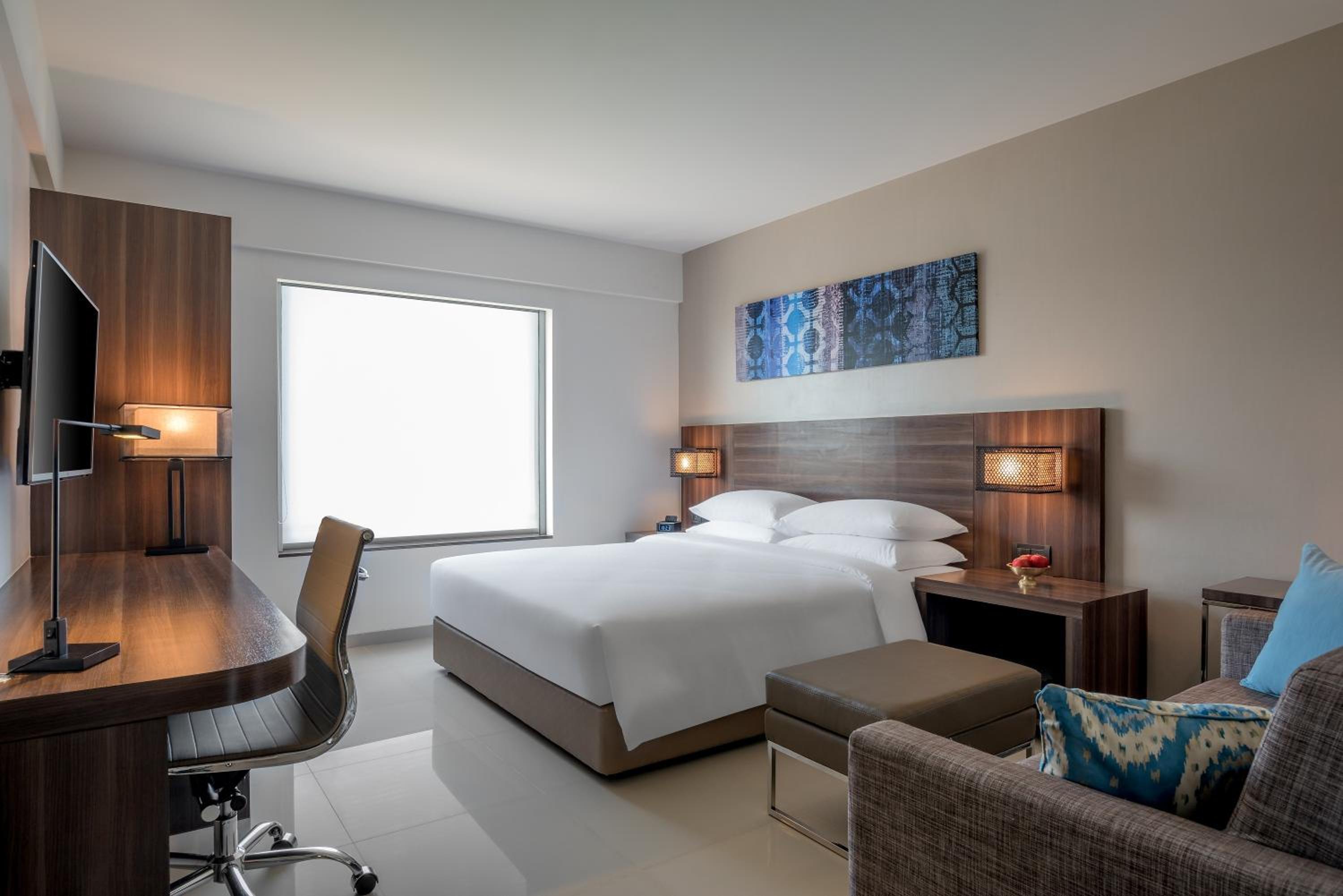 Standard King Bed Room