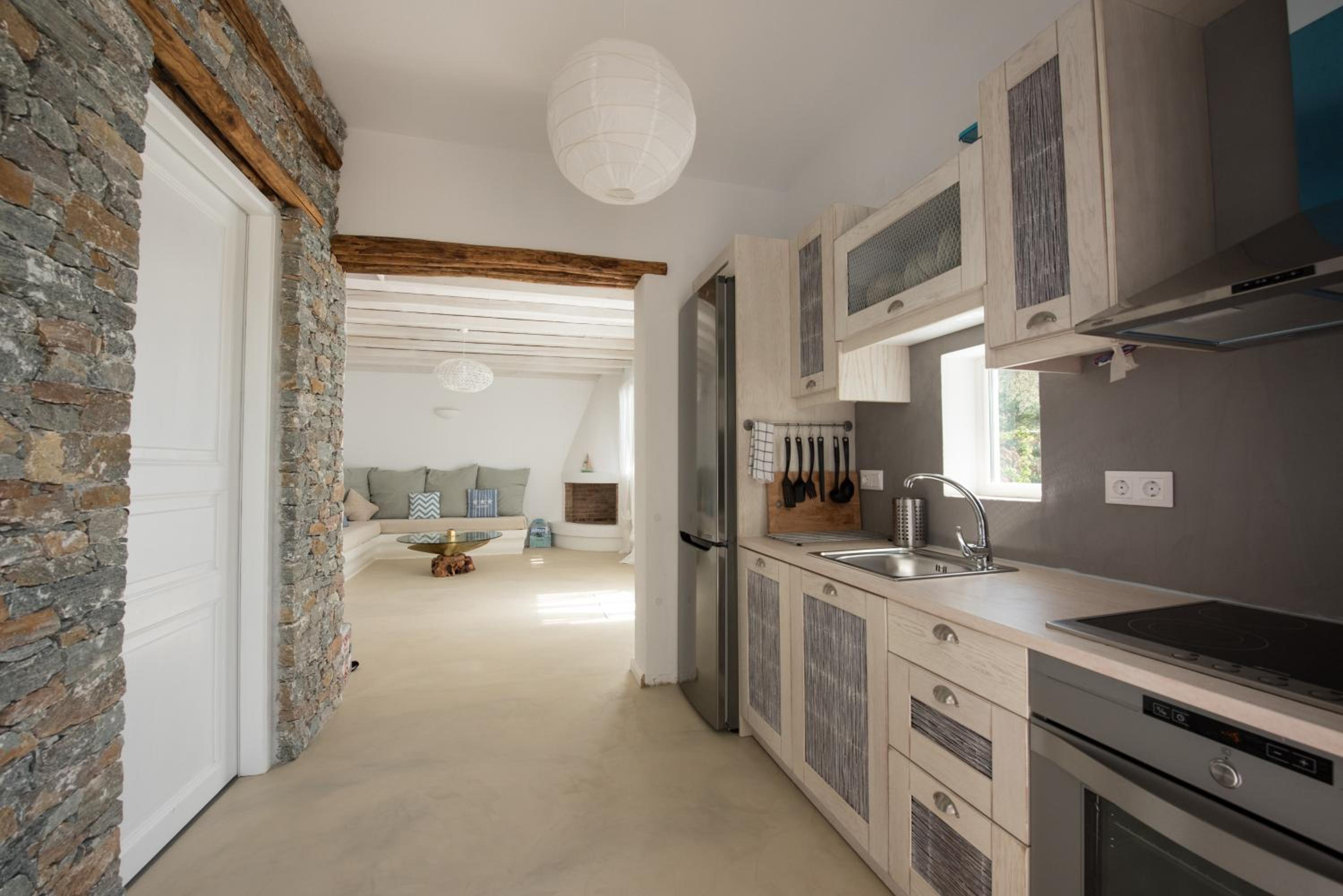 Villa with Private Pool - Photo 30