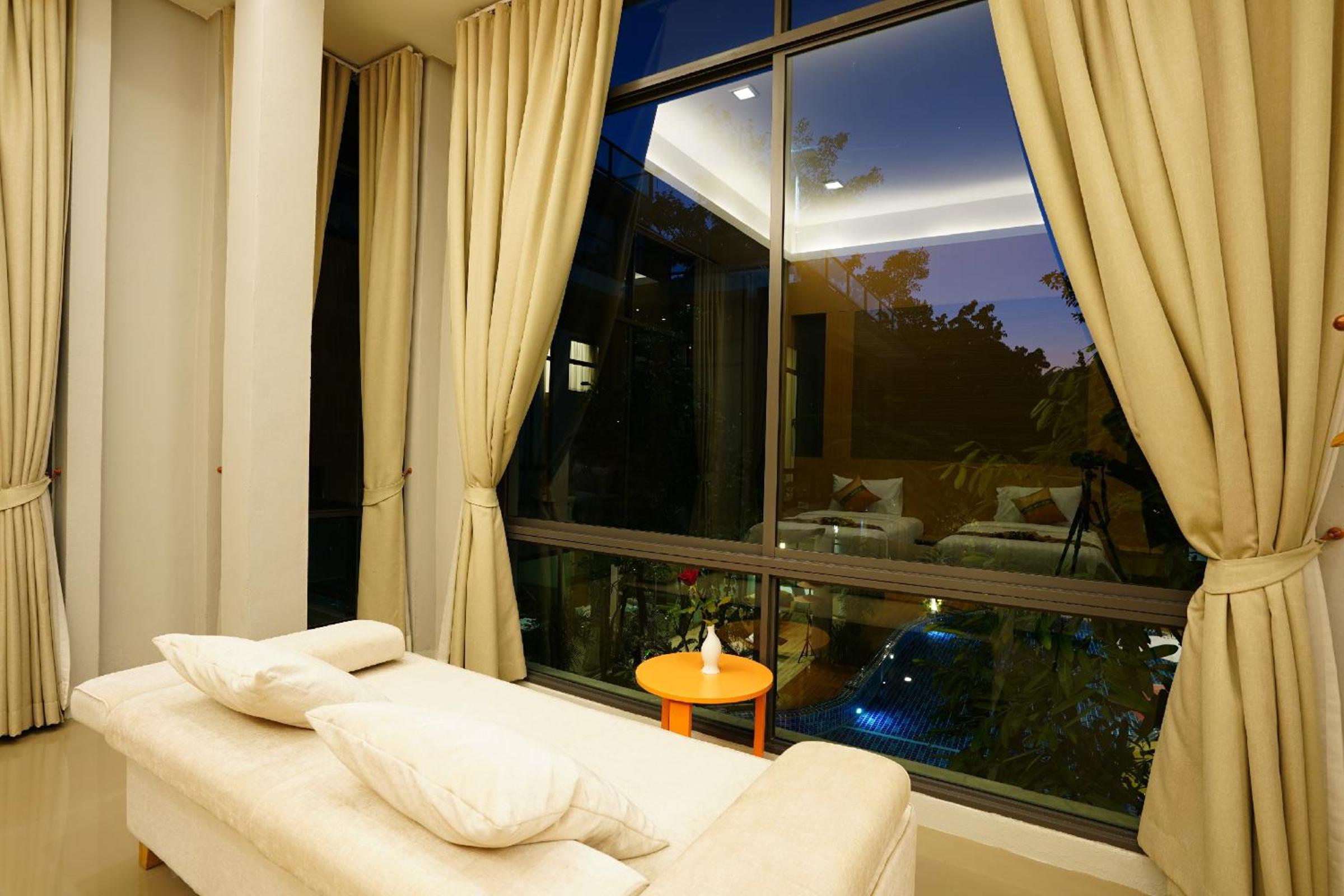 Deluxe Double or Twin Room - Photo 14