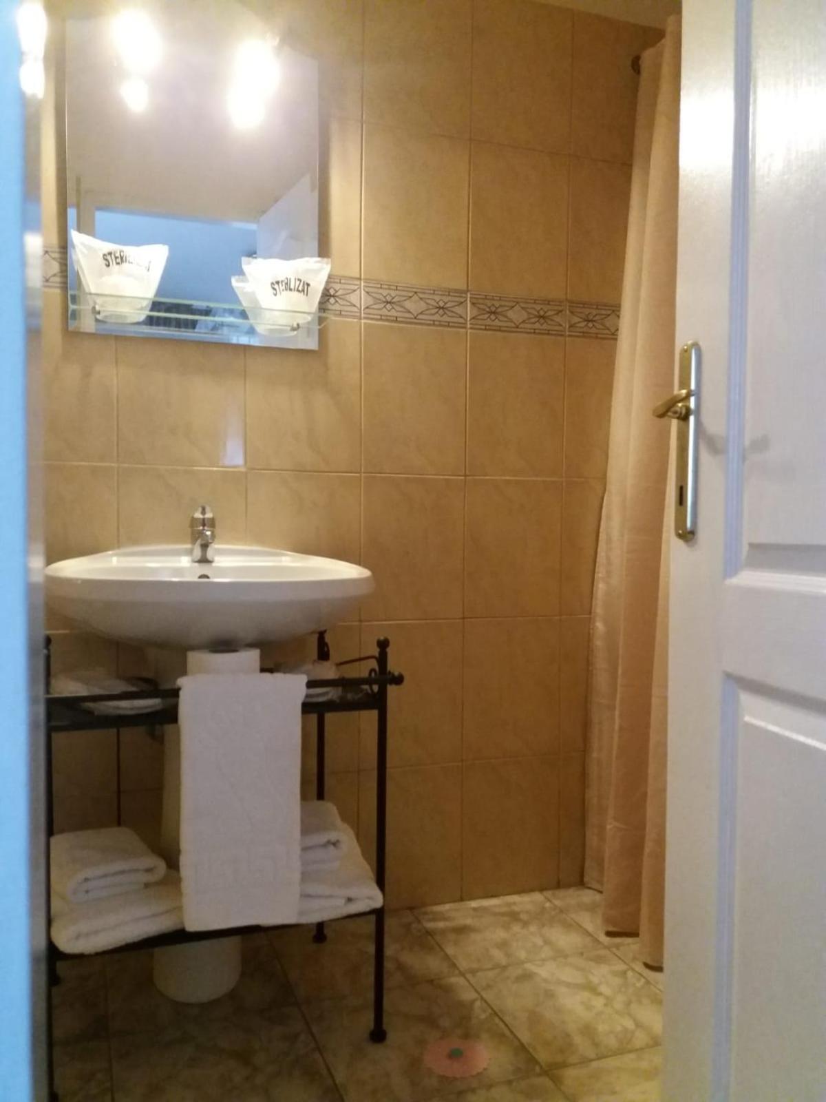 Family Suite - Photo 3