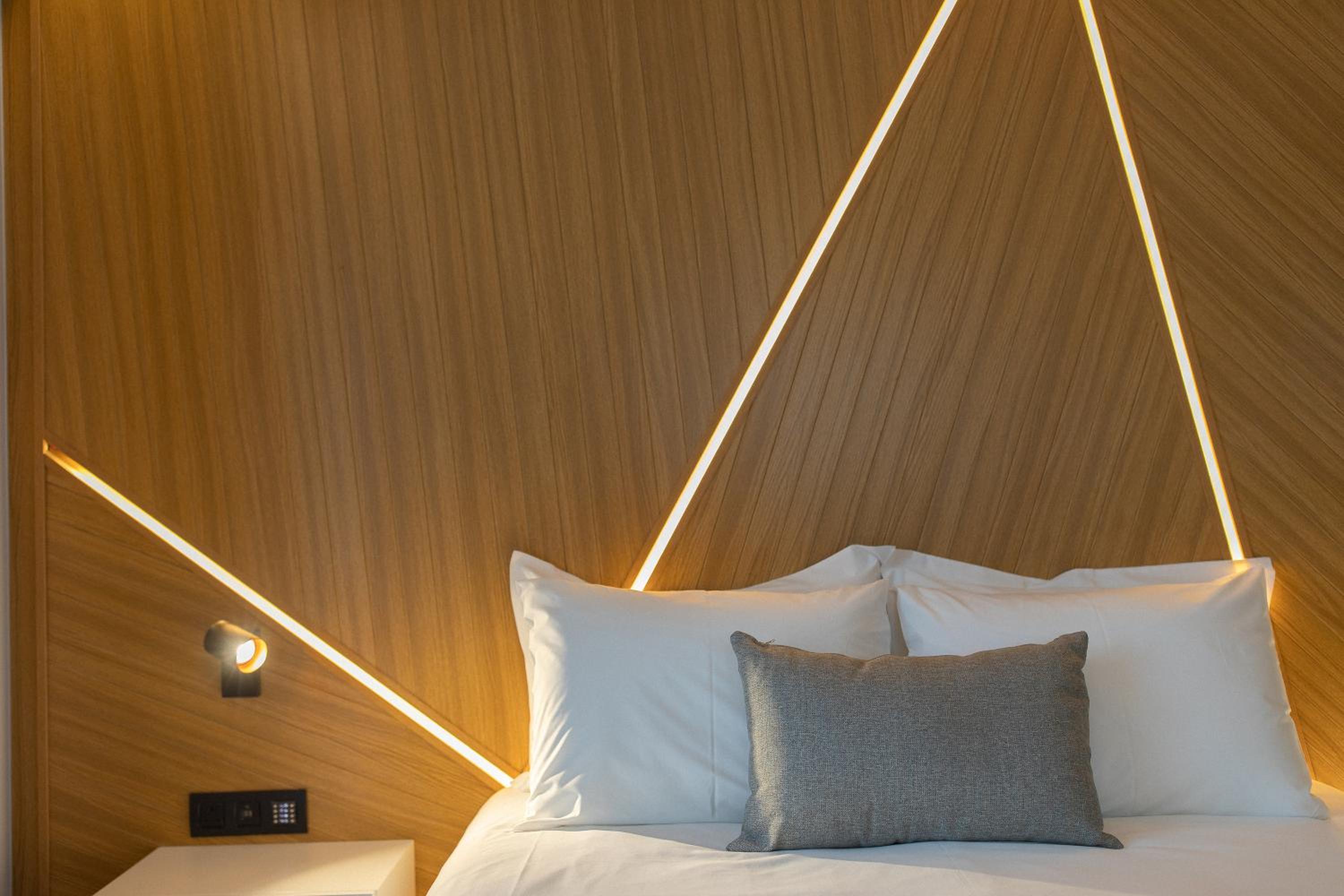 Standard Room - Photo 10