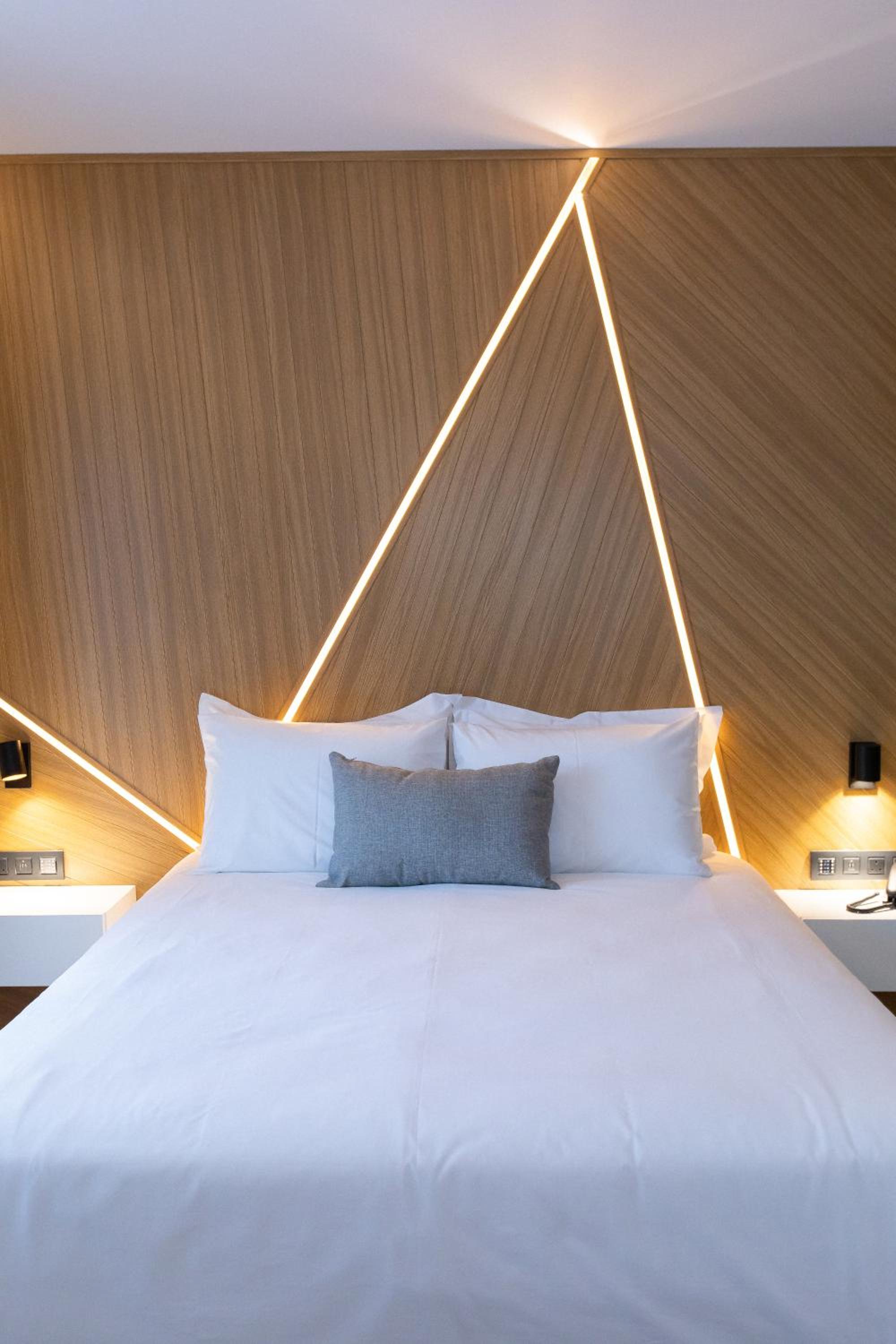 Standard Room - Photo 1