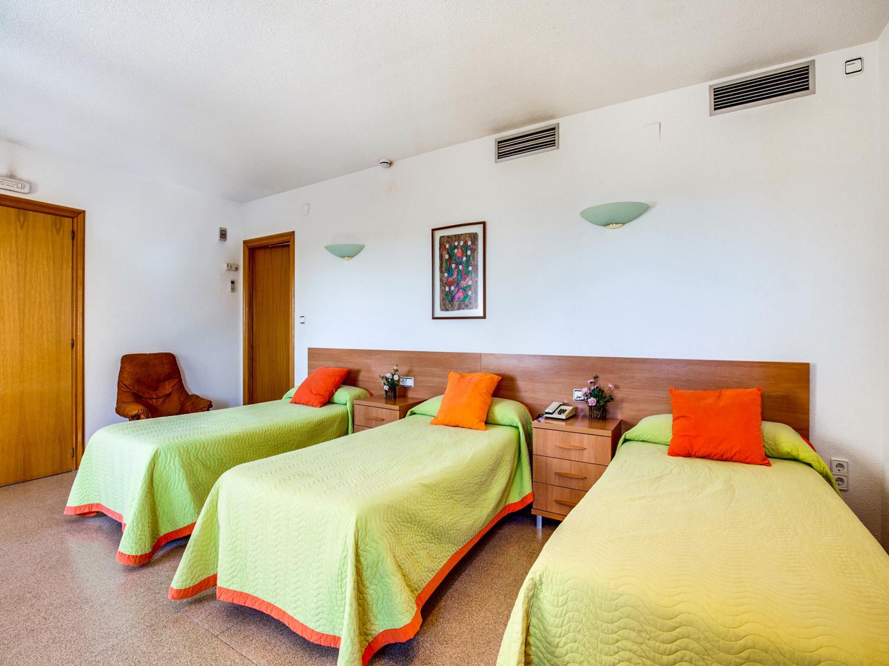 Triple Room - Photo 1