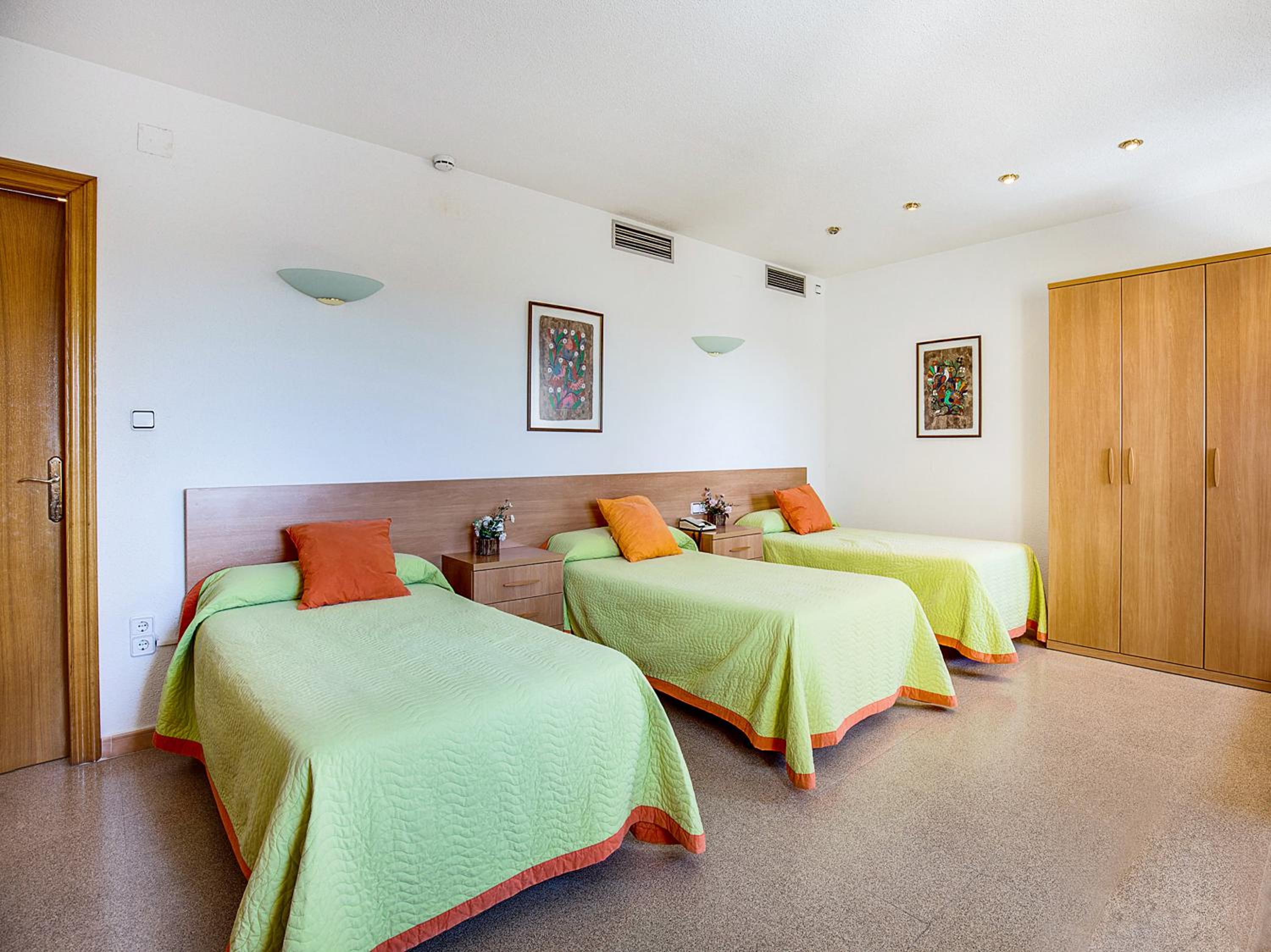 Triple Room - Photo 2