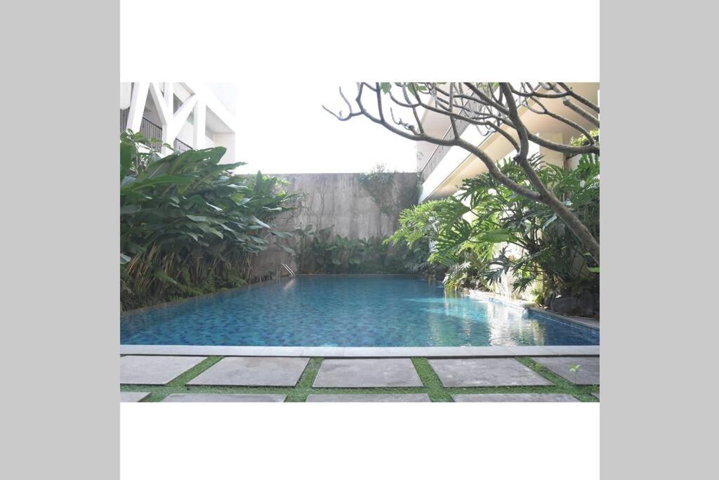 One-Bedroom Apartment - Photo 16