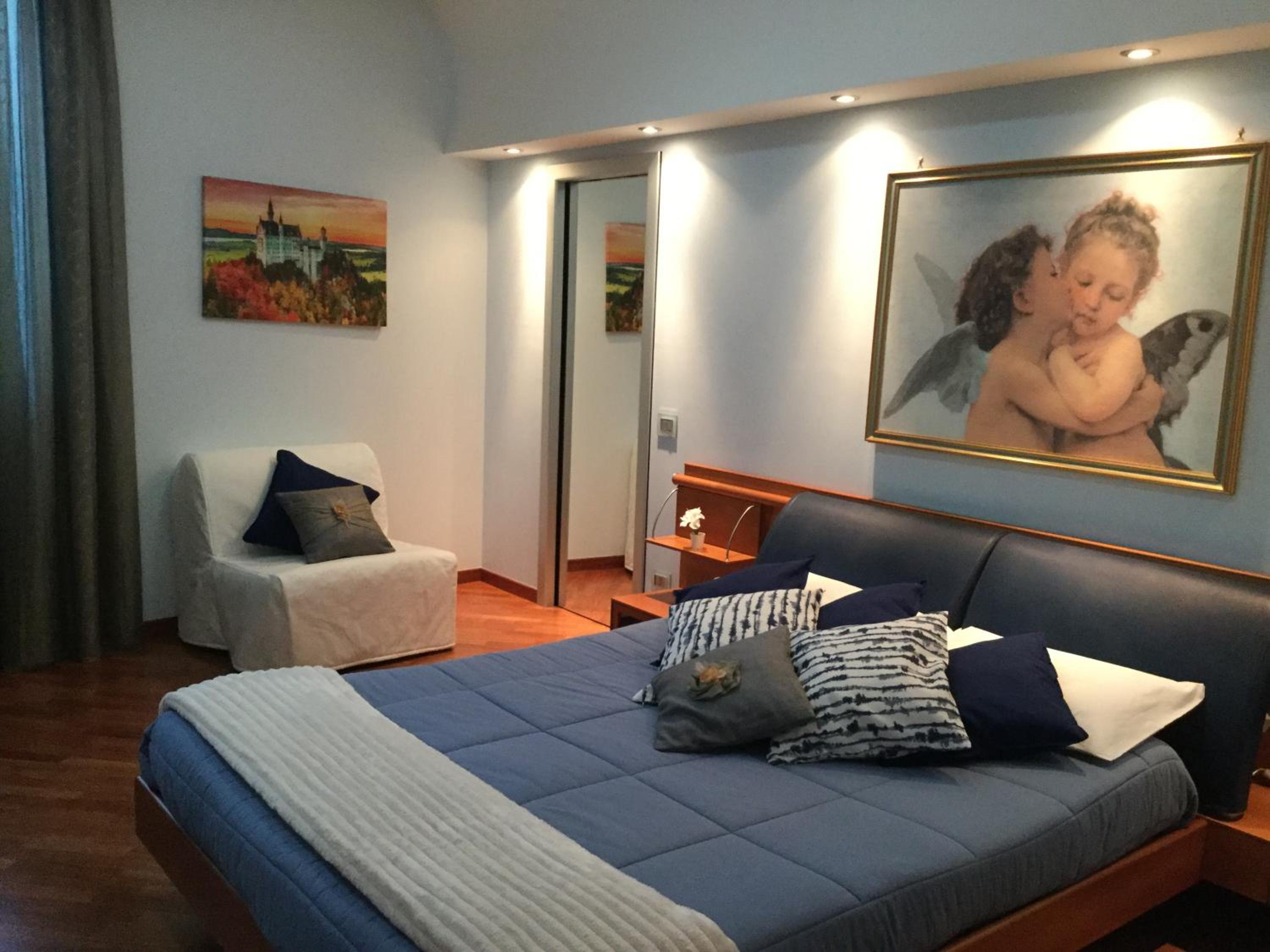 Superior Quadruple Room - Photo 10