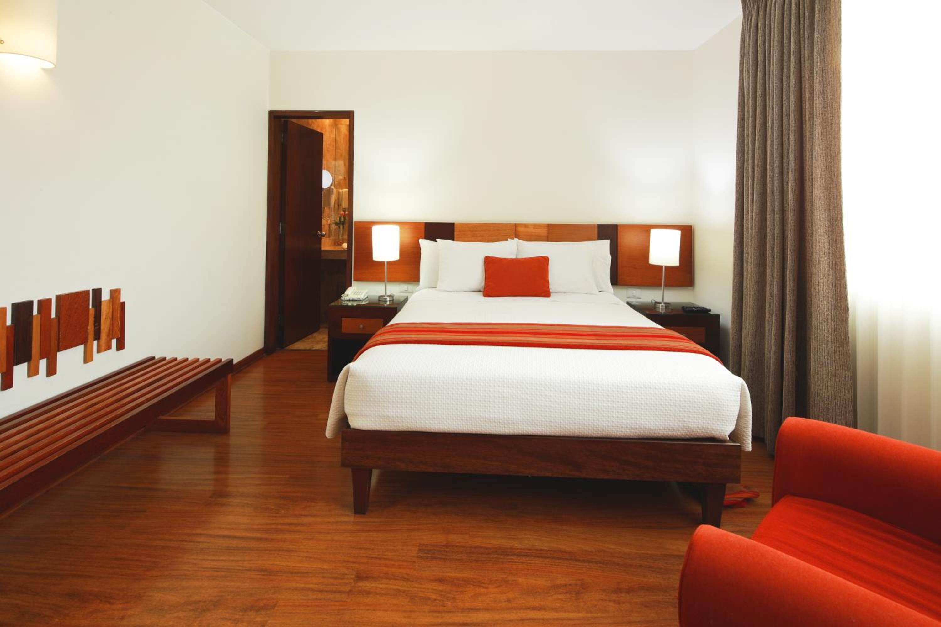 Double Room - Photo 2