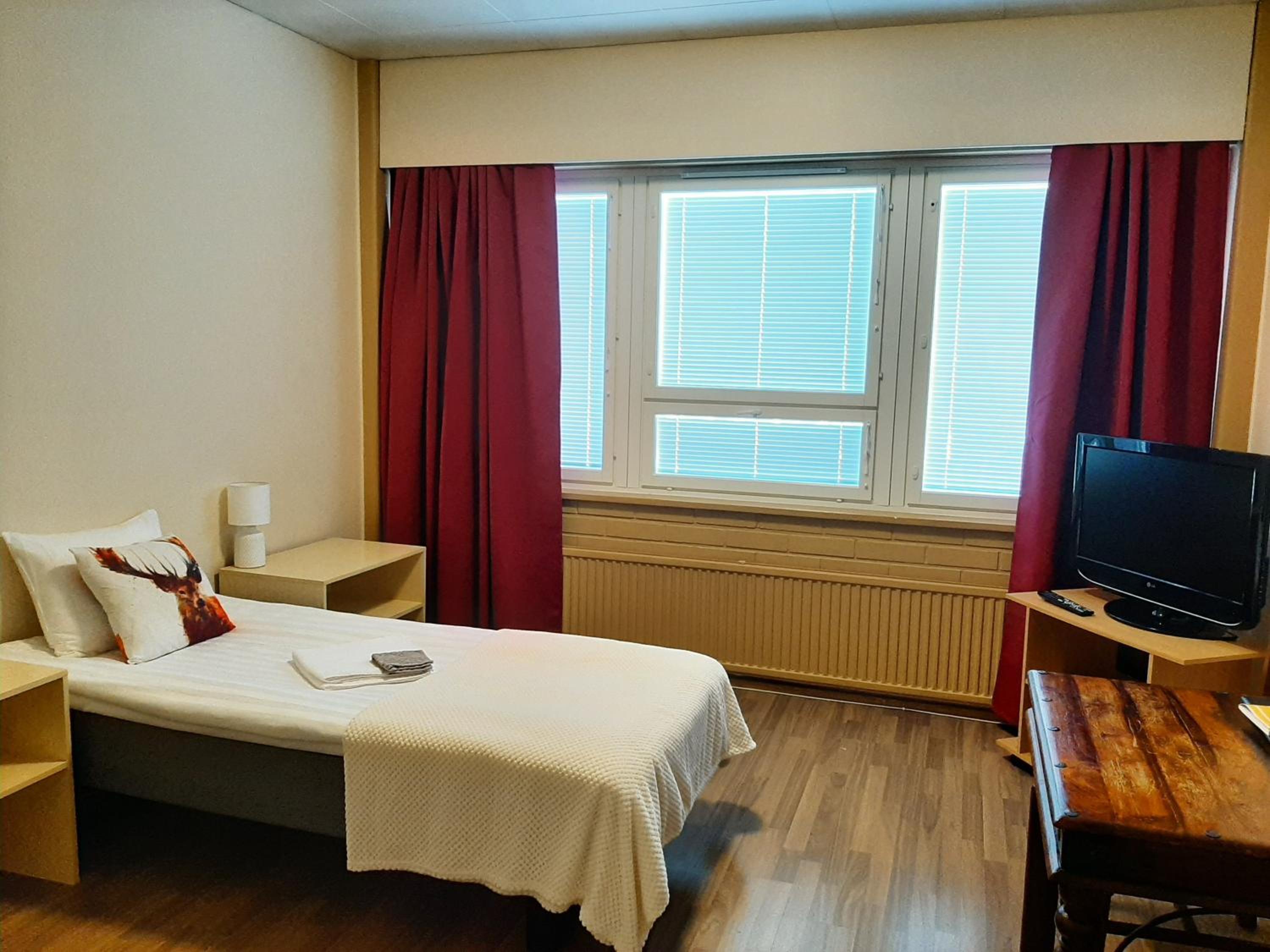 Single Room with Private Bathroom photo 1