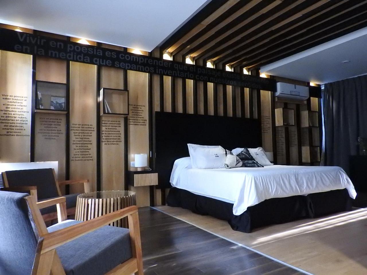 Superior Suite photo 2