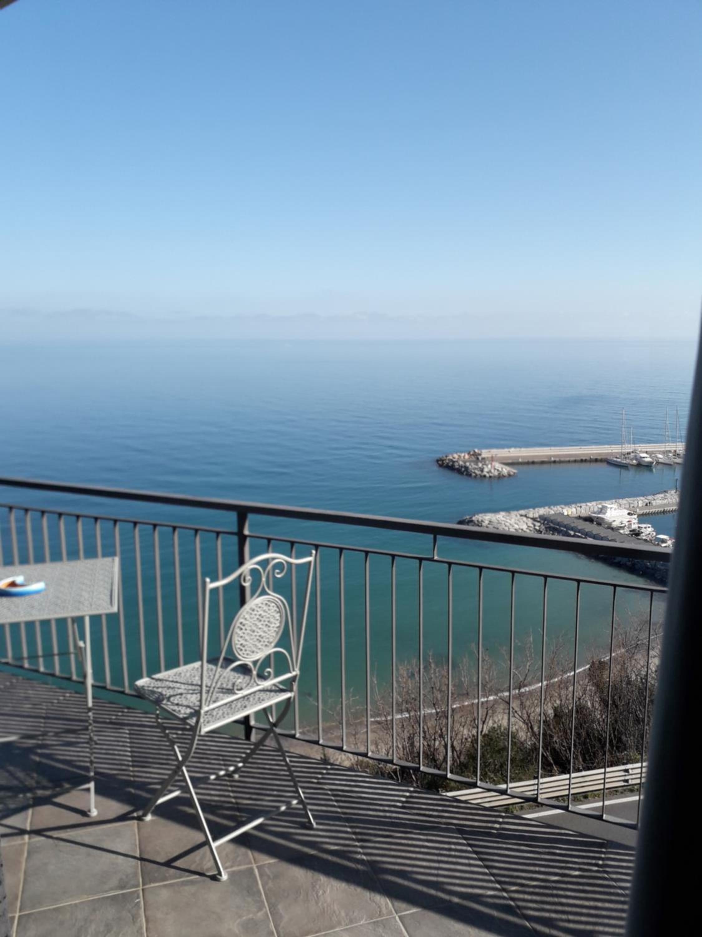 Deluxe Double Room with Sea View photo 3