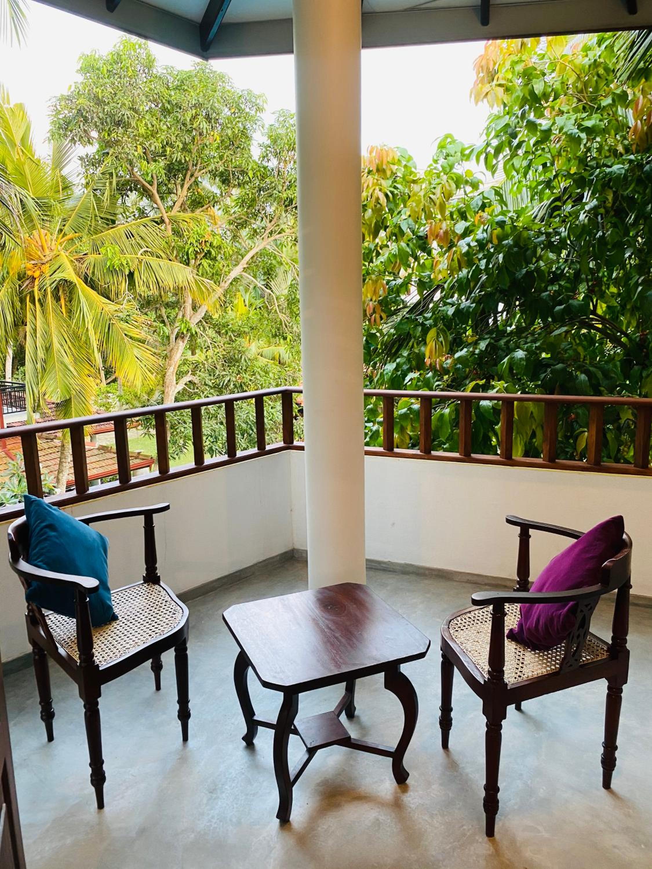Family Room with Balcony photo 2
