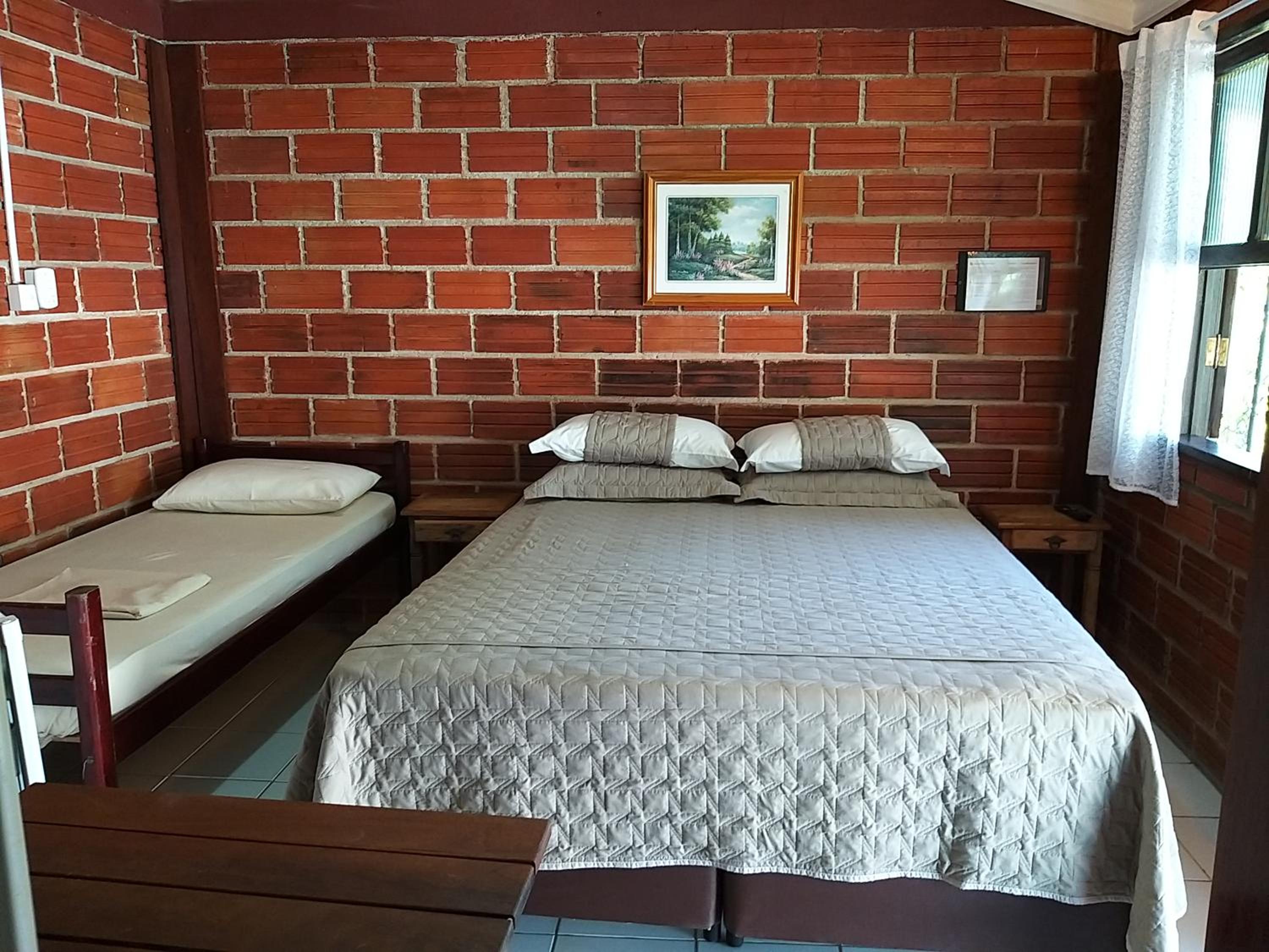 Standard Triple Room - Photo 5
