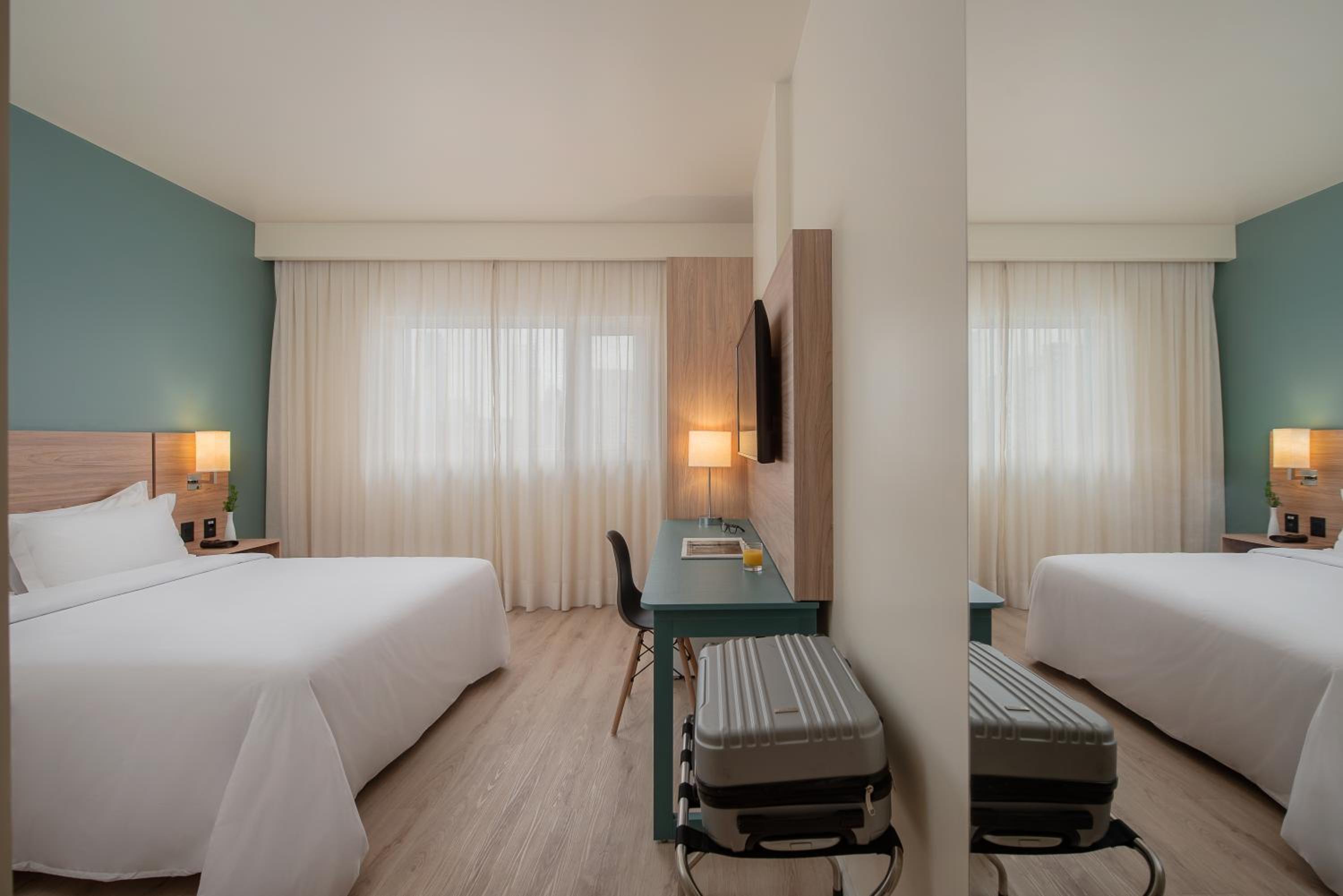 Standard Double Room with Double Bed - Photo 2
