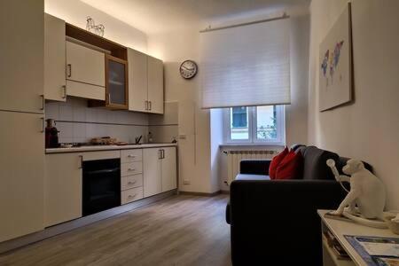 Studio Apartment - Photo 30
