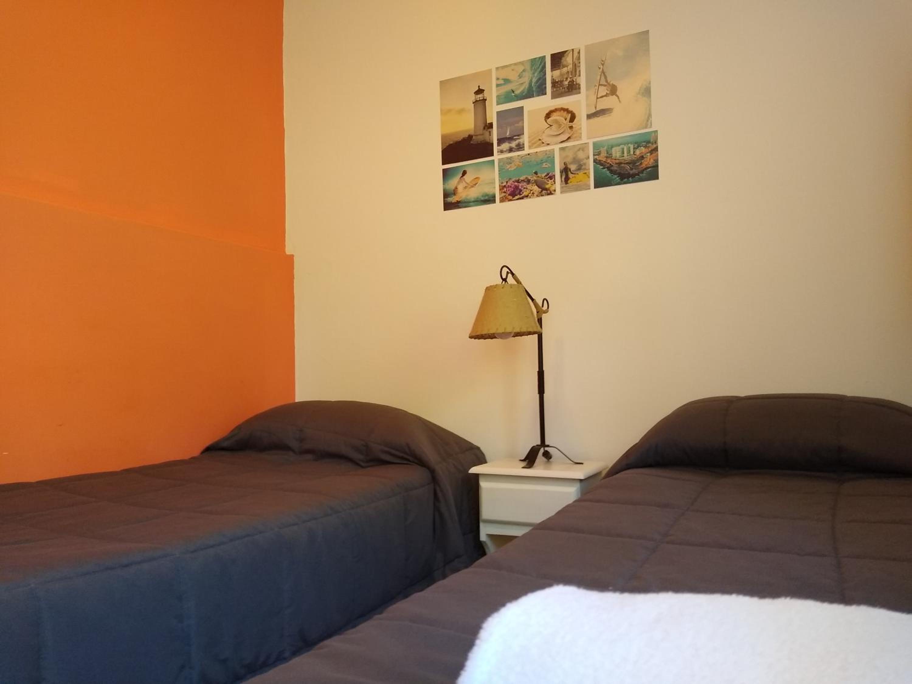 Twin Room With Private Bathroom photo 3
