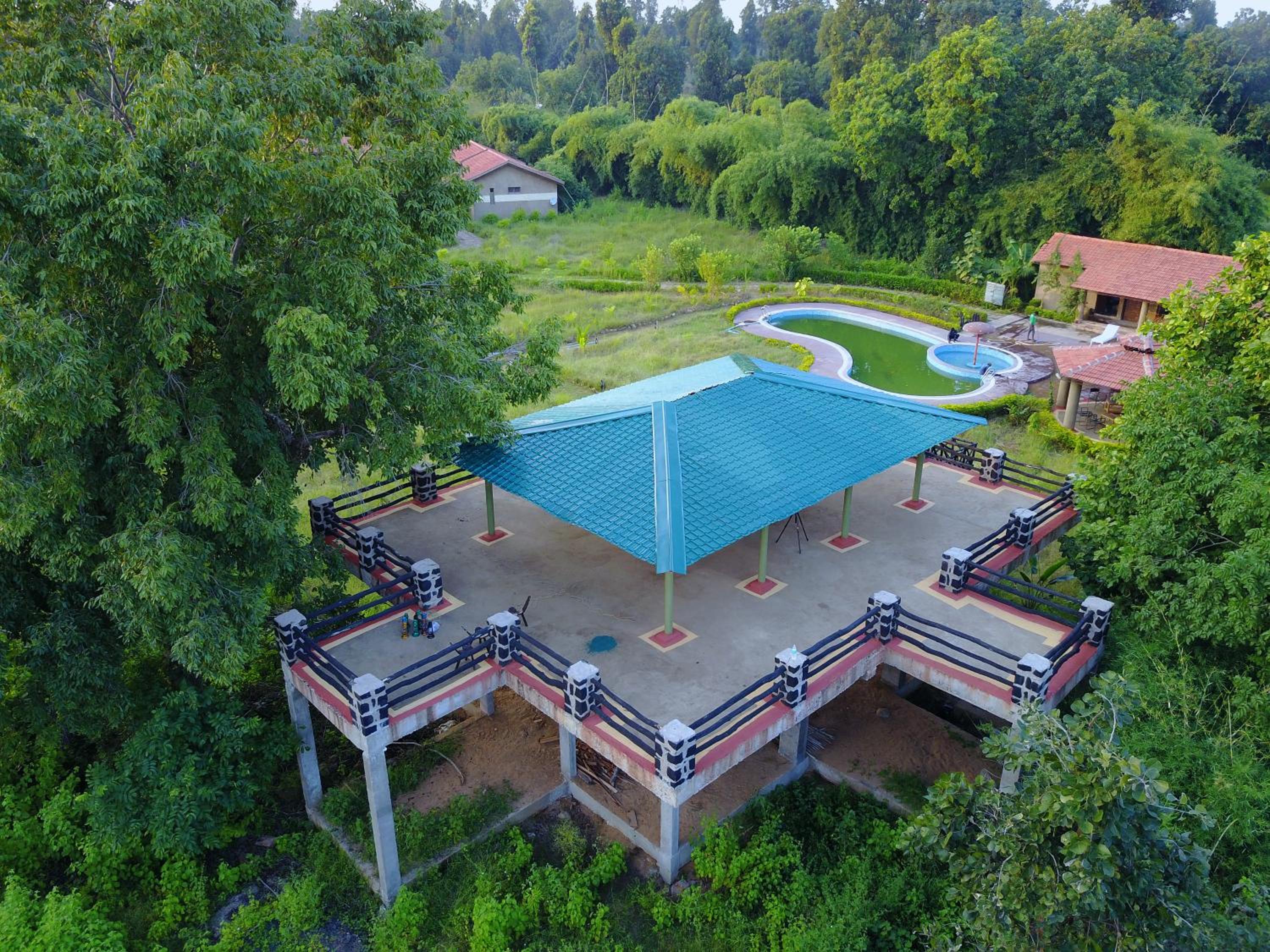 Premium Double Cottage - Photo 28