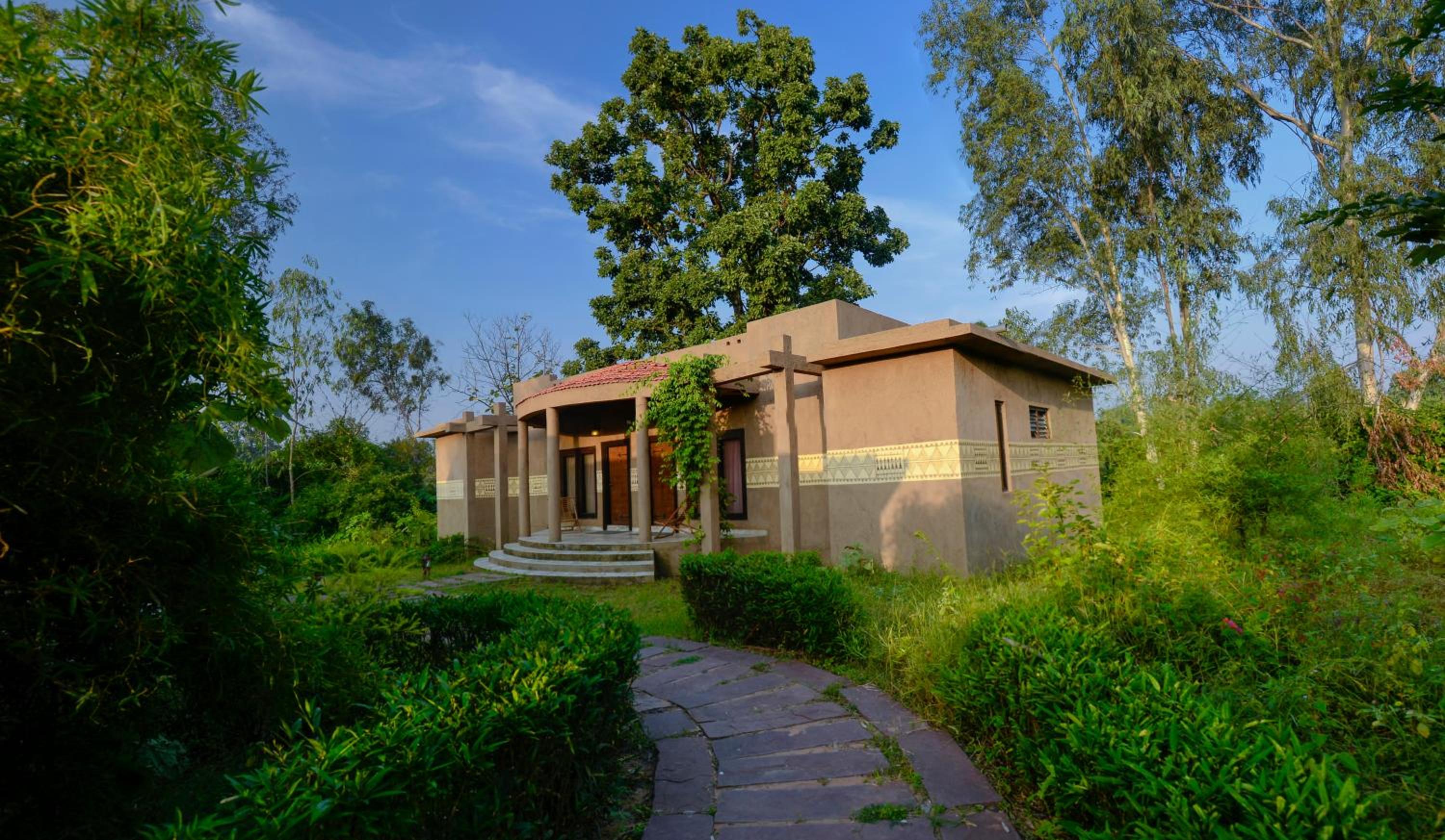 Premium Double Cottage - Photo 18