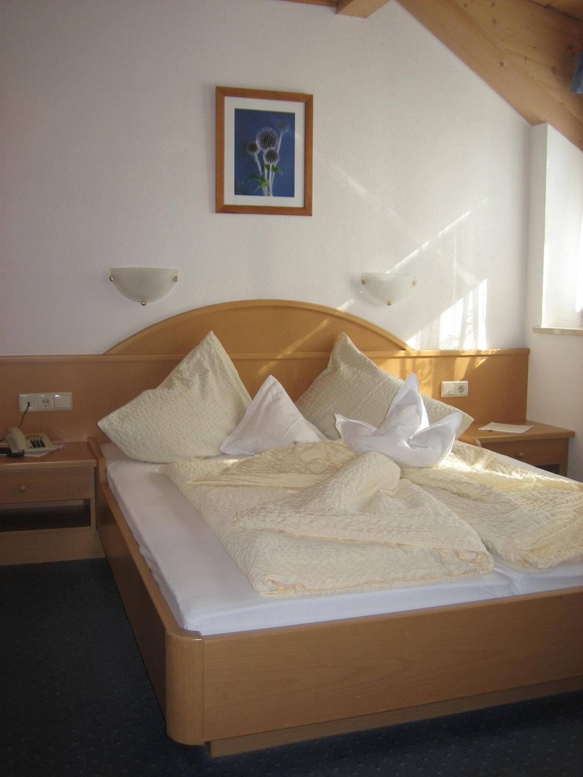 Double Room with Balcony photo 3