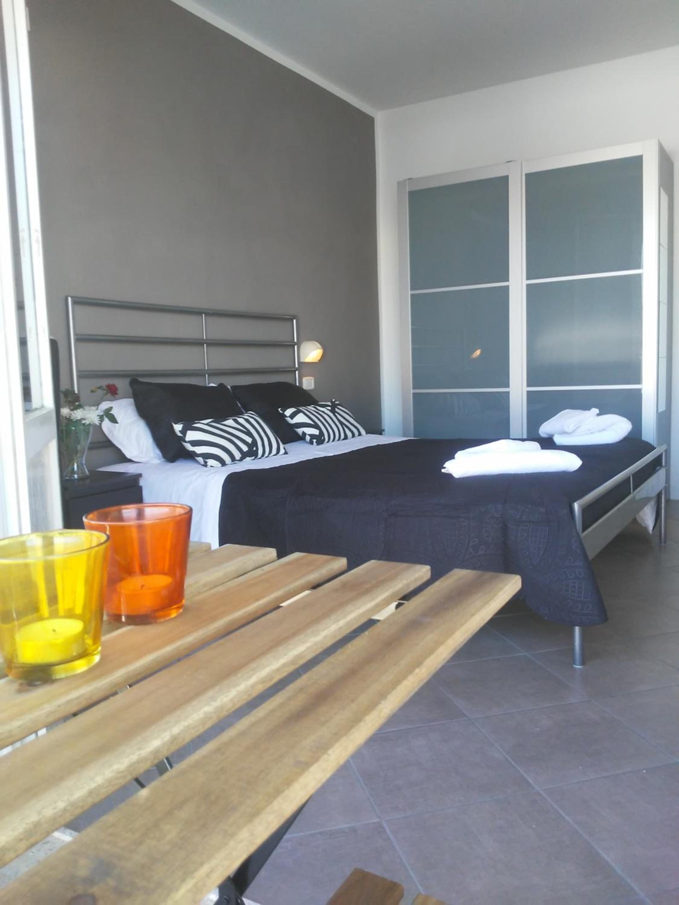 Double Room - Photo 4