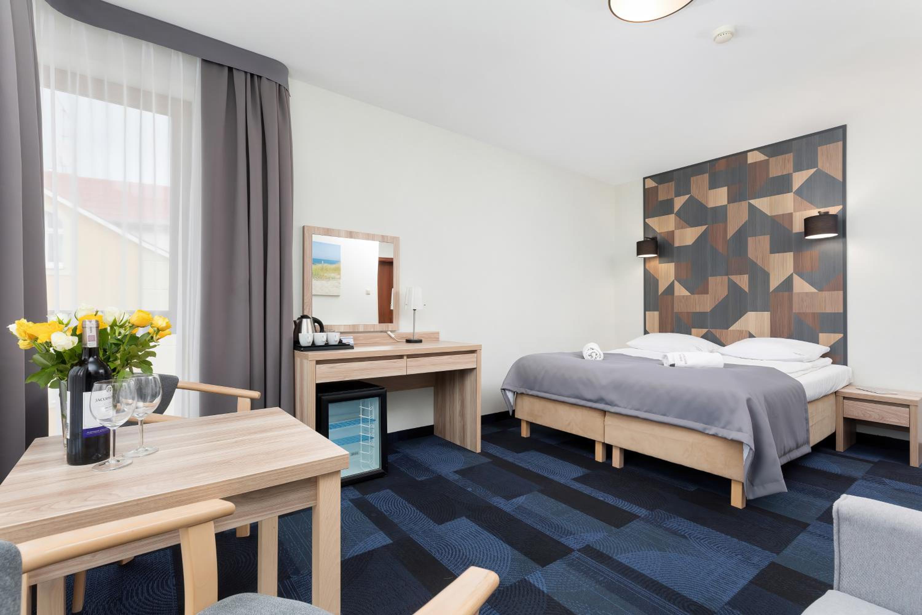 Double Room with Balcony - Photo 1
