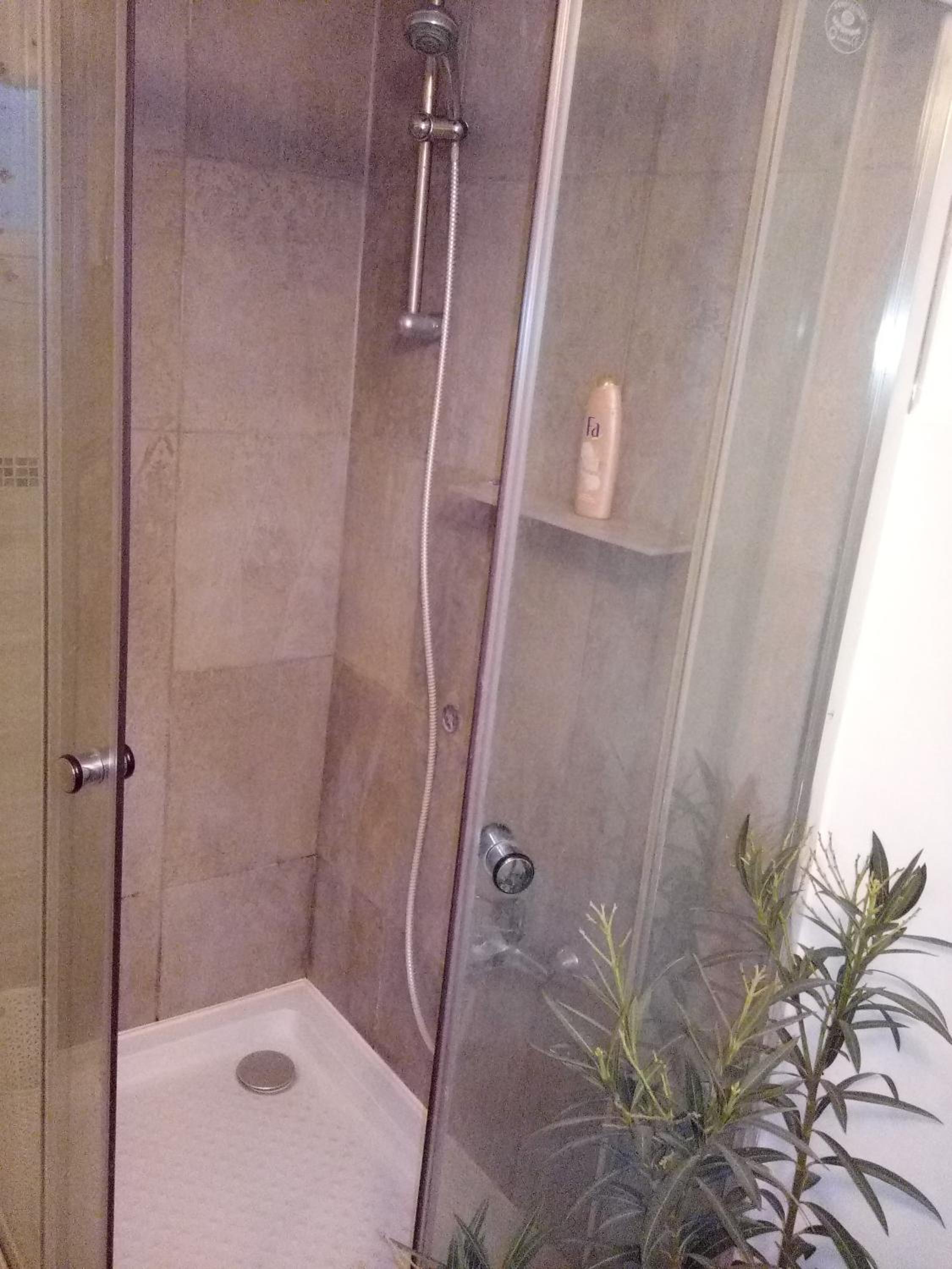 One-Bedroom Apartment - Photo 14