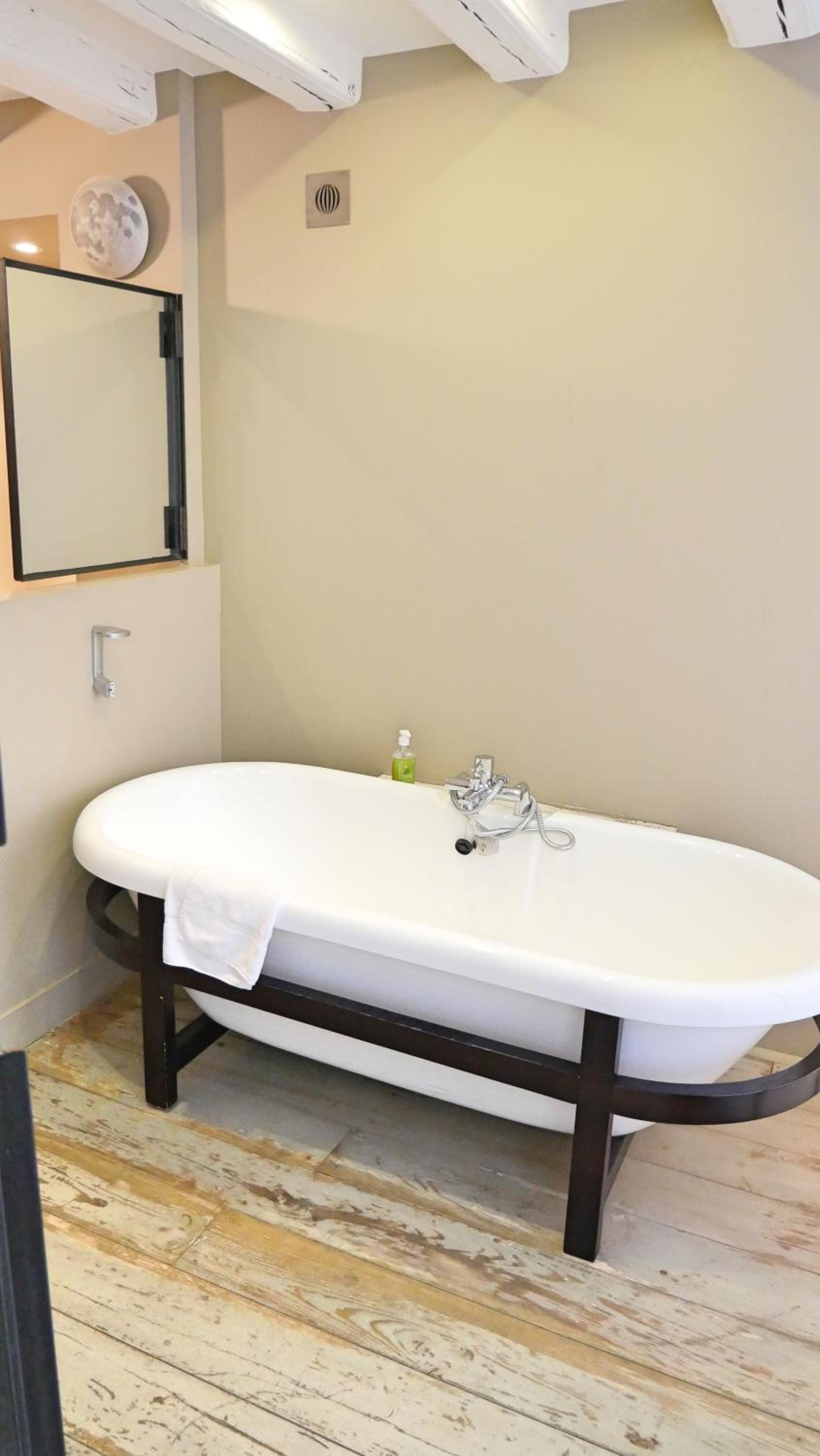 Suite photo 1