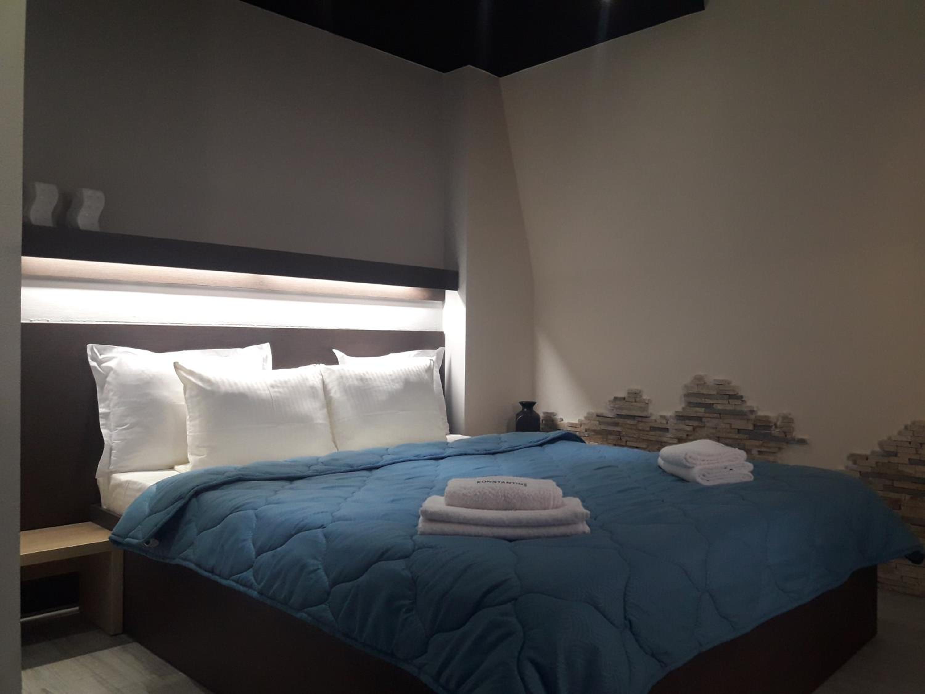 Quadruple Room - Photo 20