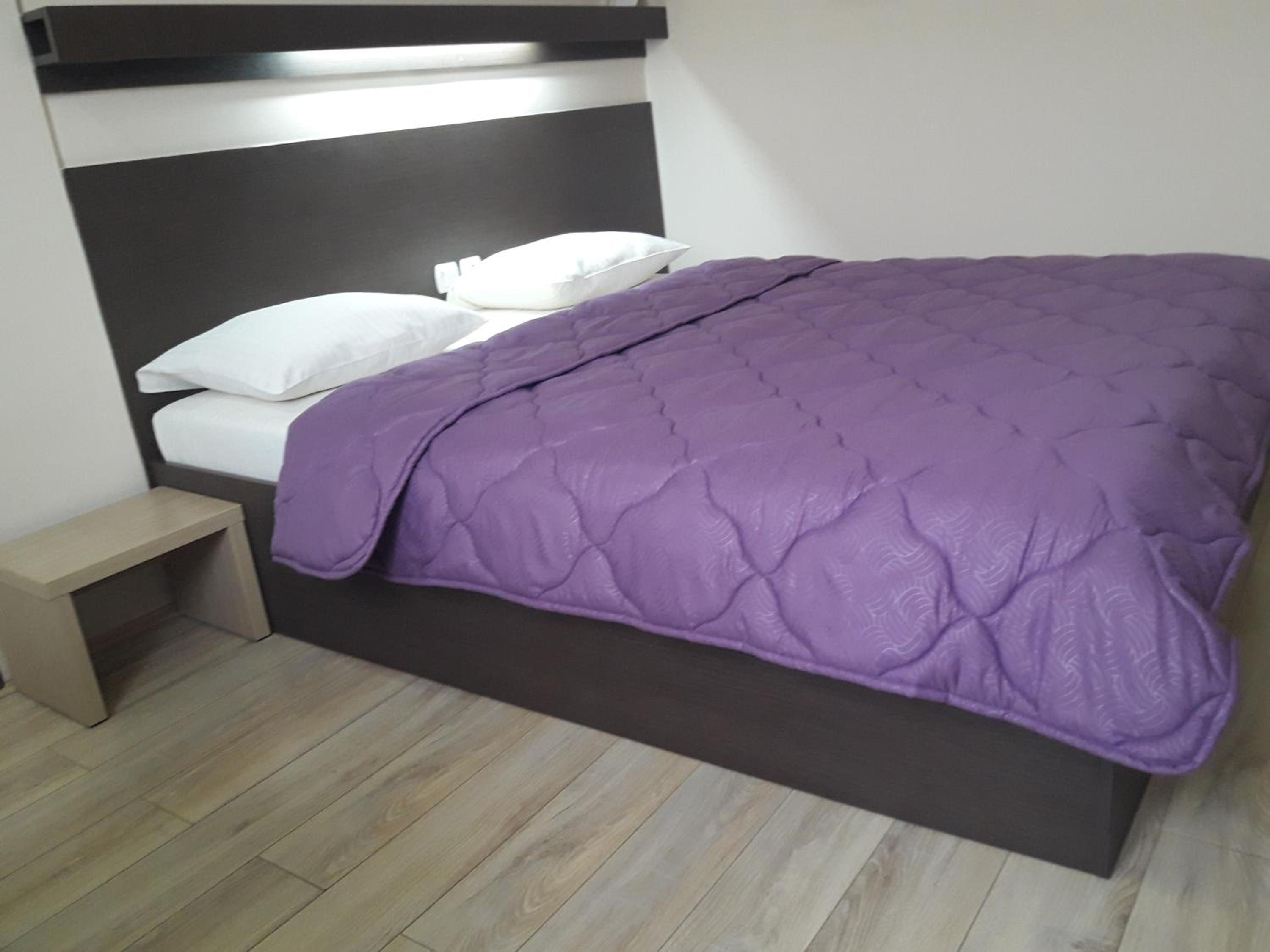 Double Room - Photo 25