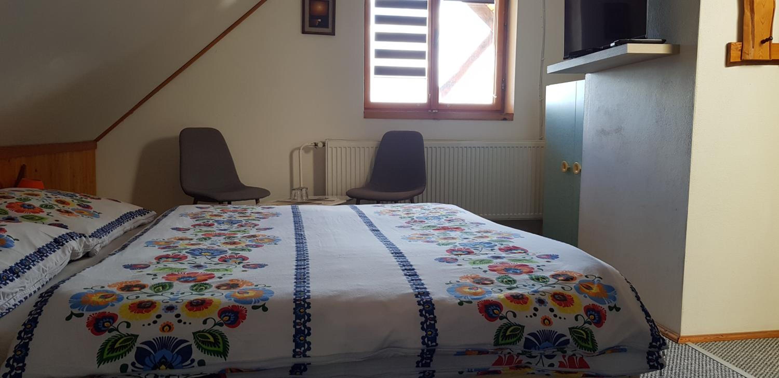 Small Double Room - Photo 4