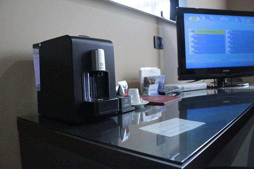 Double or Twin Room - Photo 2