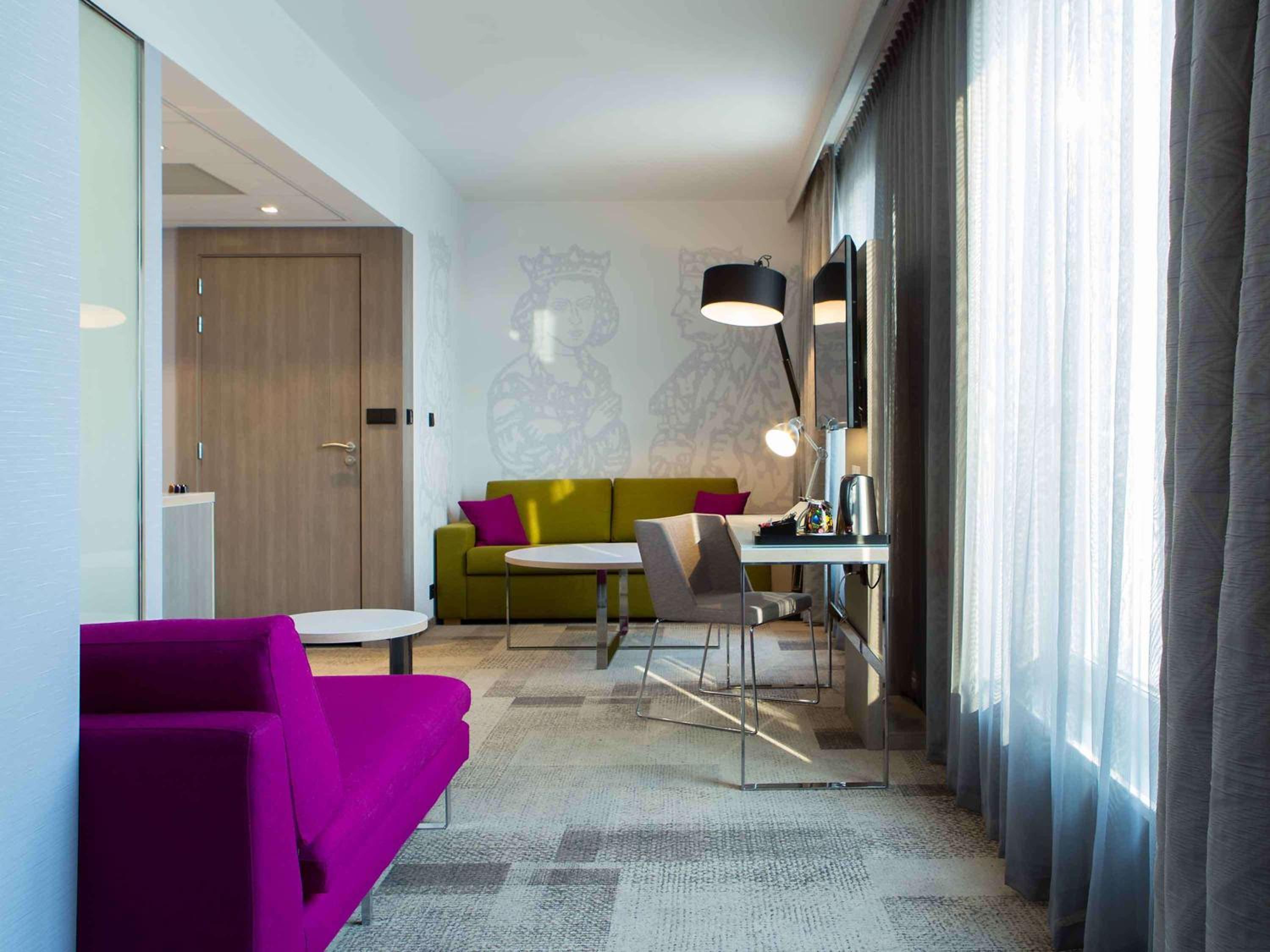 Executive Suite with Queen bed and Terrace photo 2