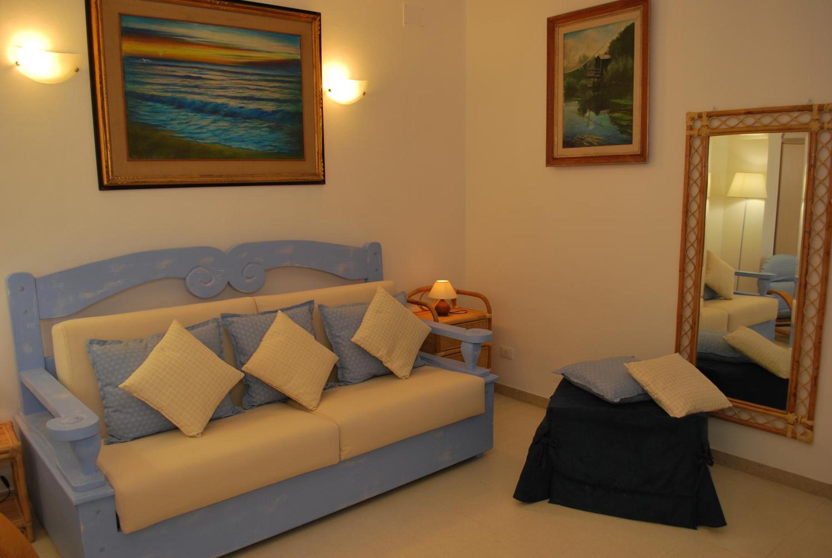 Studio with Sea View - Viale Italia 17 D/G photo 1