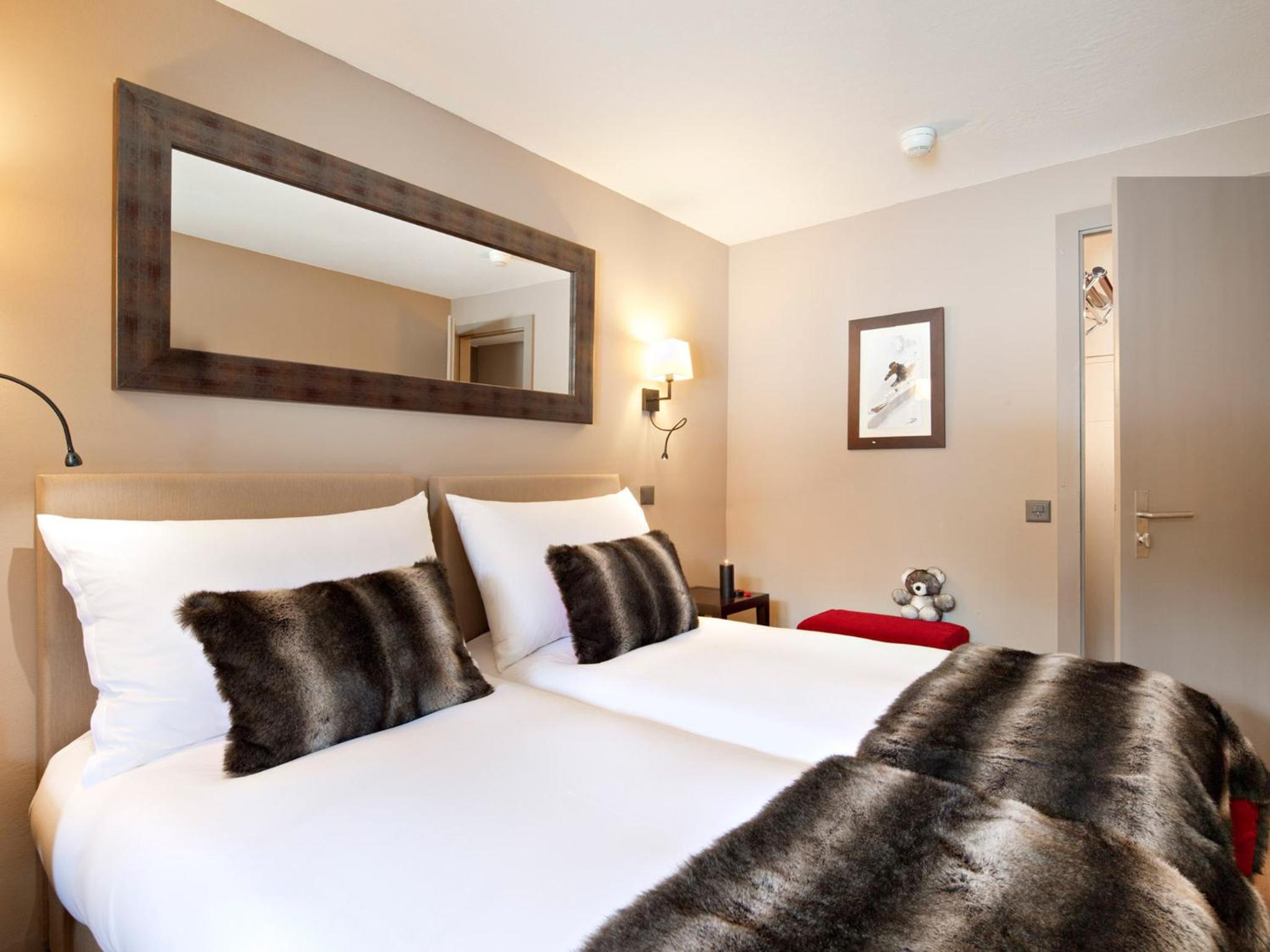 Junior Suite with Garden View
