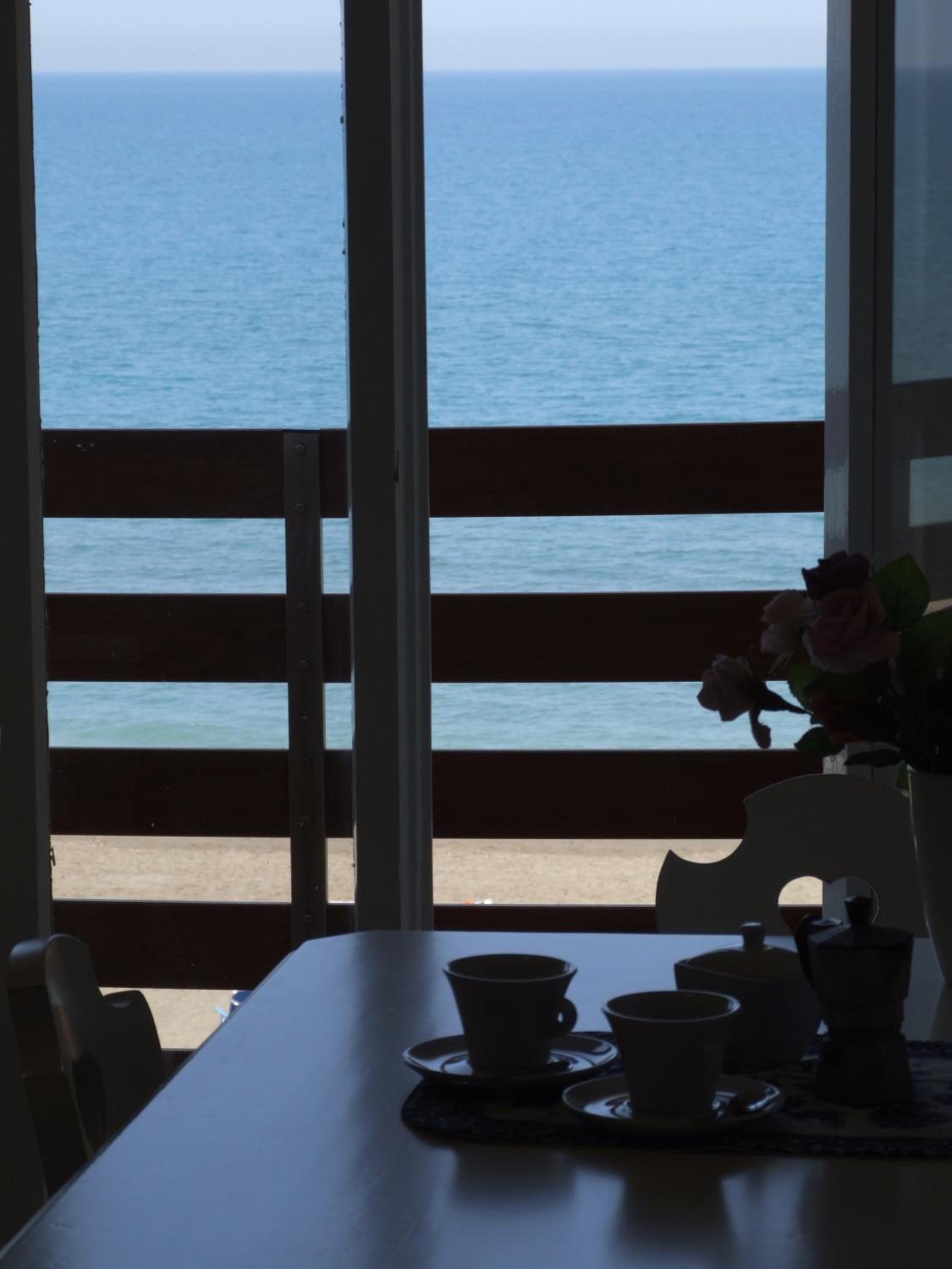 One-Bedroom Apartment with Sea View - Viale Italia 17 D/G photo 3