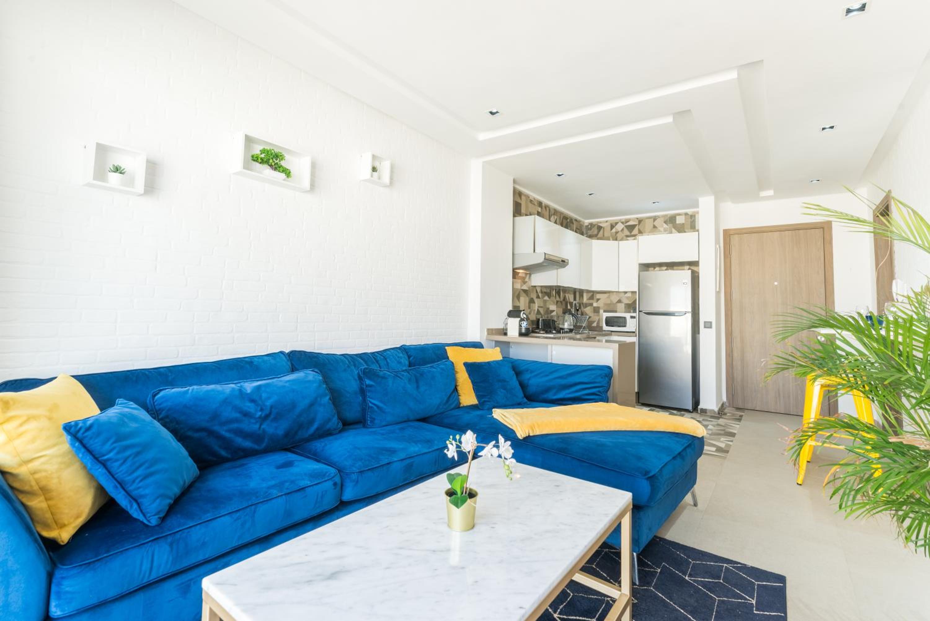 Two-Bedroom Apartment - Photo 43