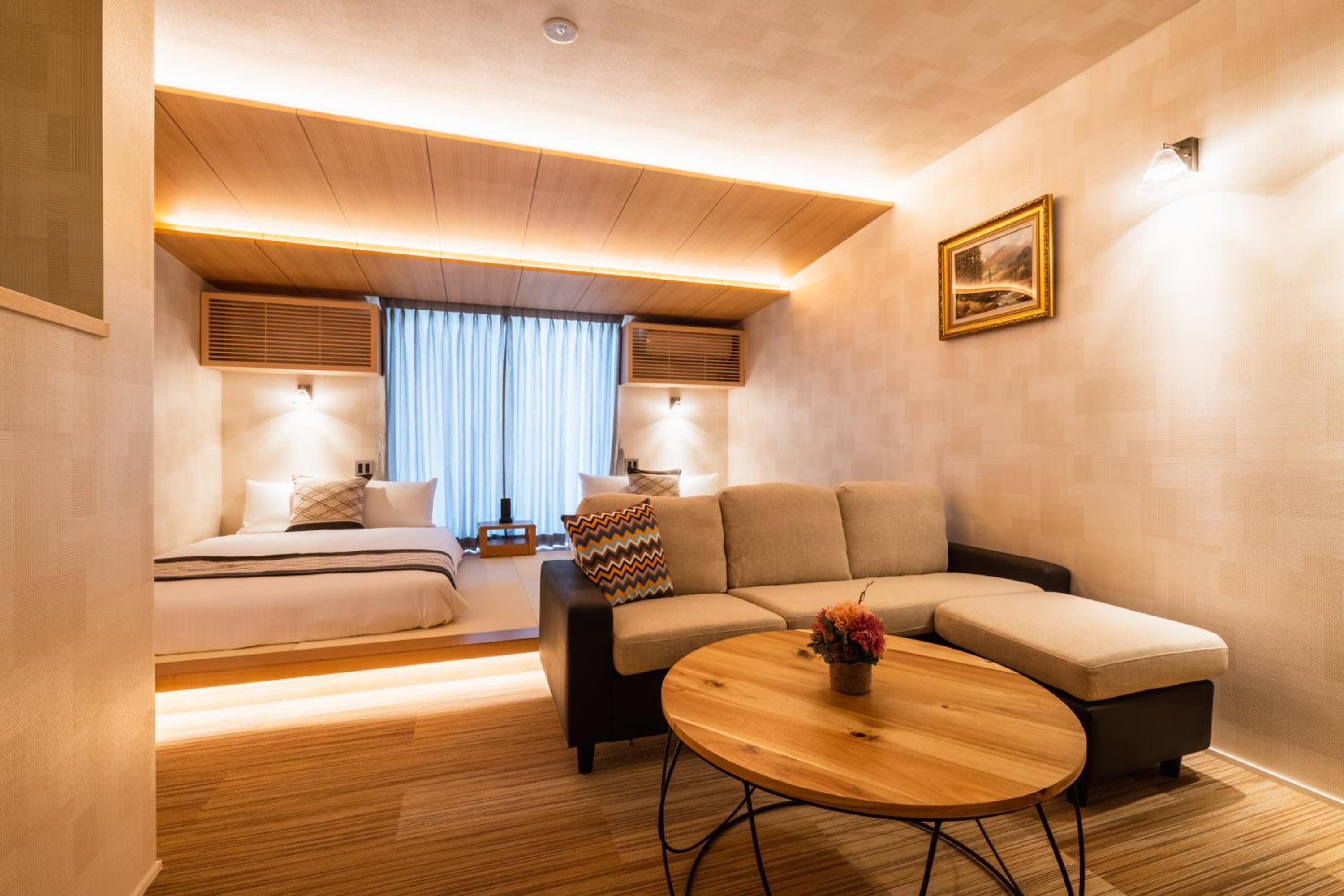 Superior Twin Room - Photo 11