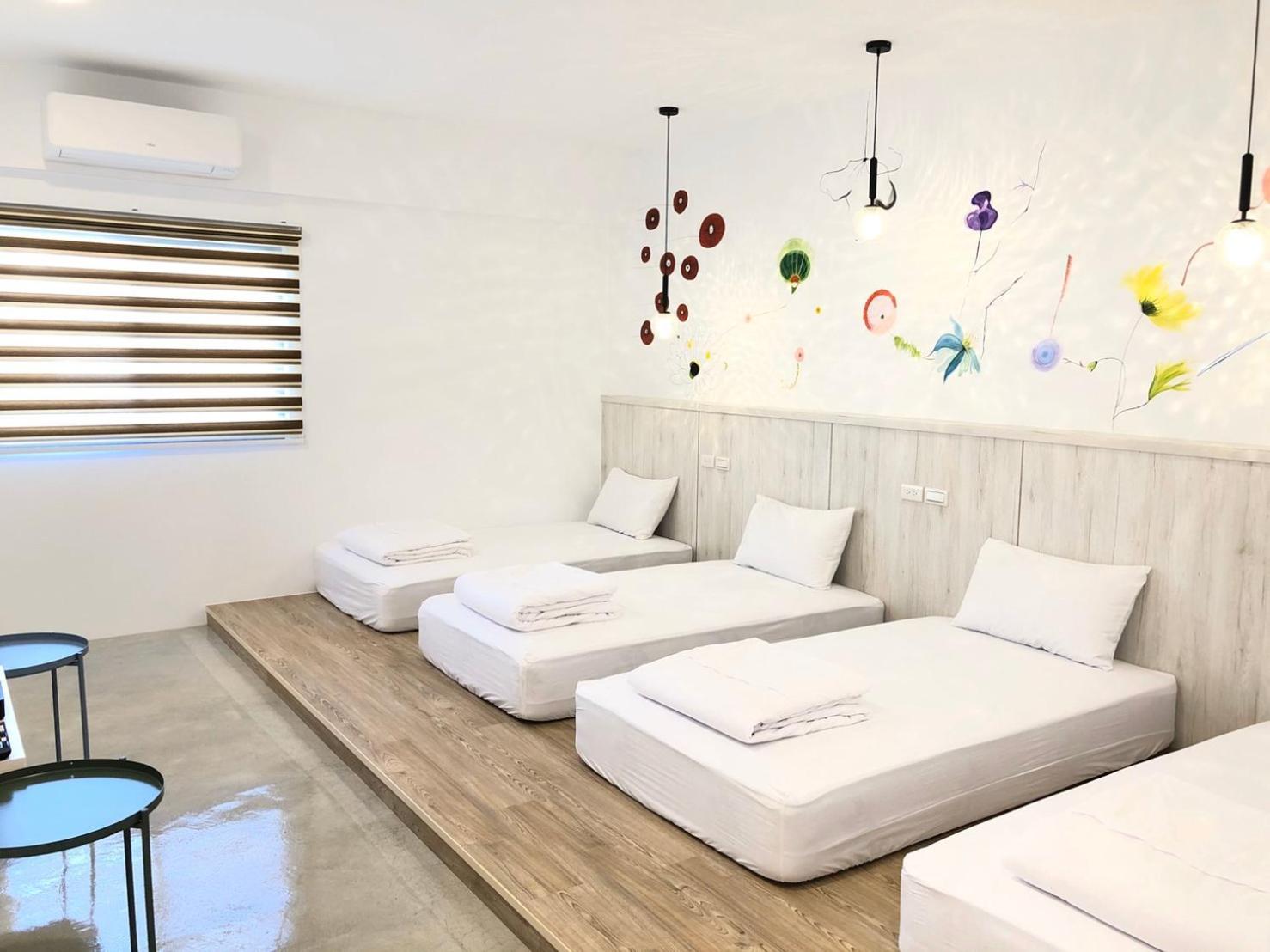 Standard Quadruple Room - Photo 2