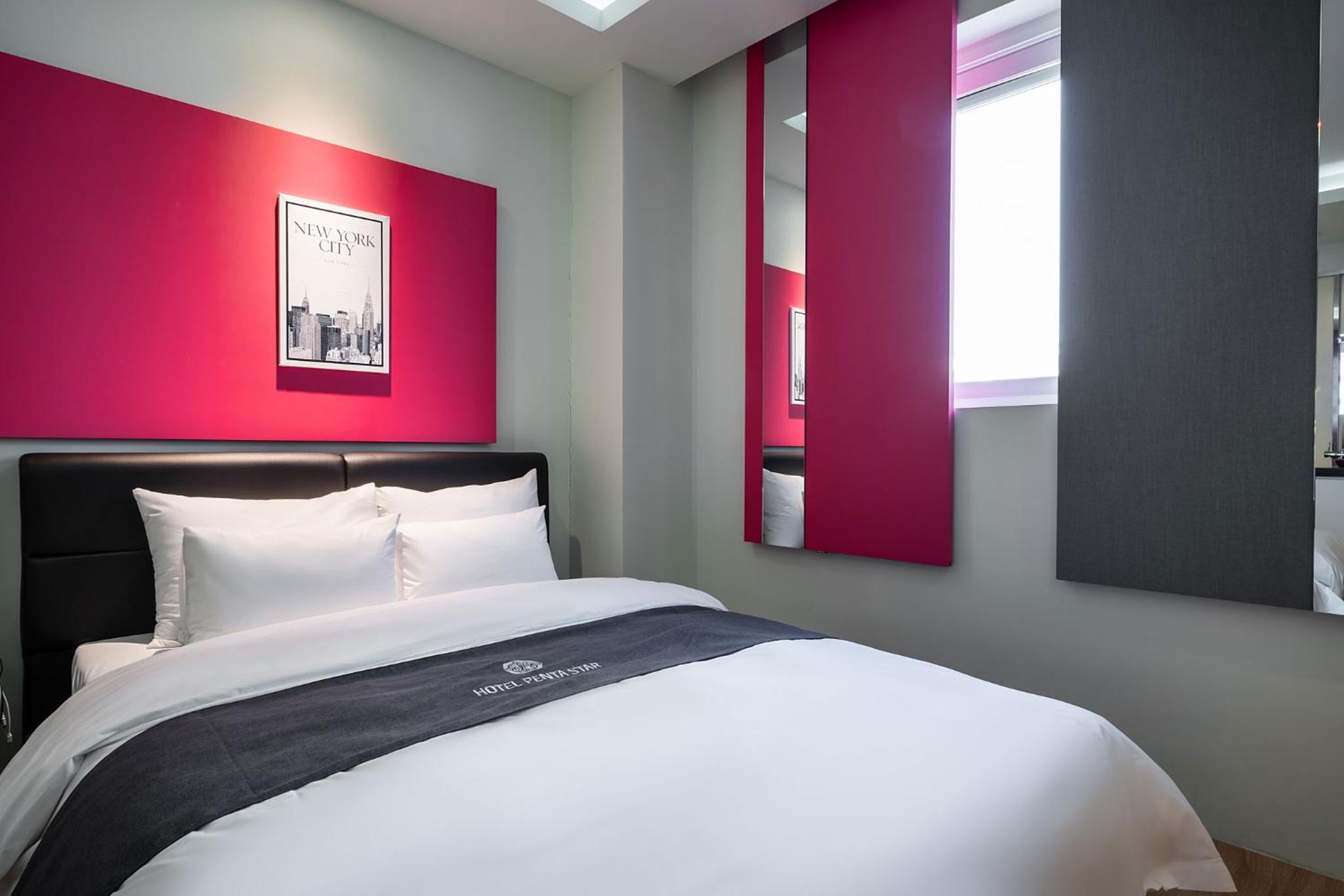 Deluxe Twin Room photo 3