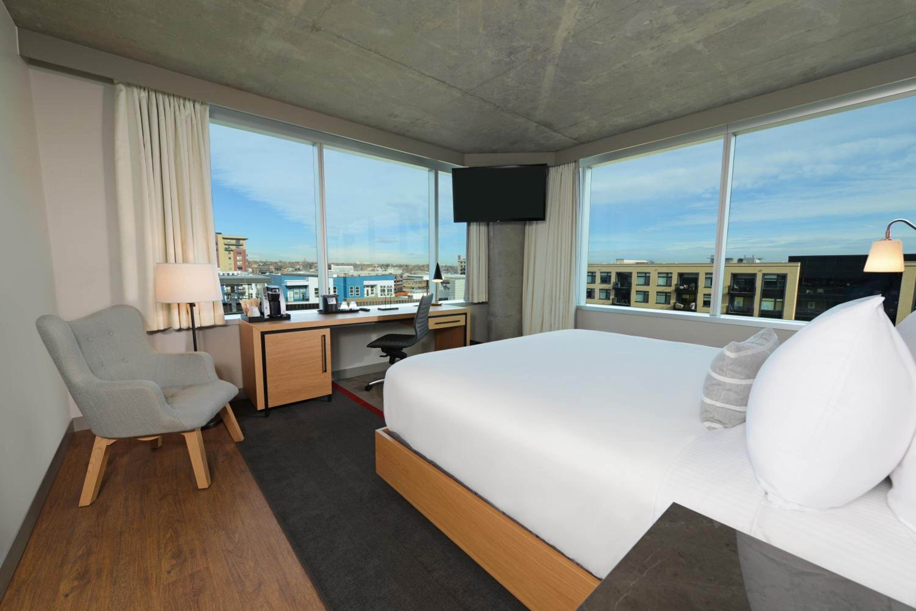 Queen Room with Two Queen Beds and Mile High View - Communications Accessible