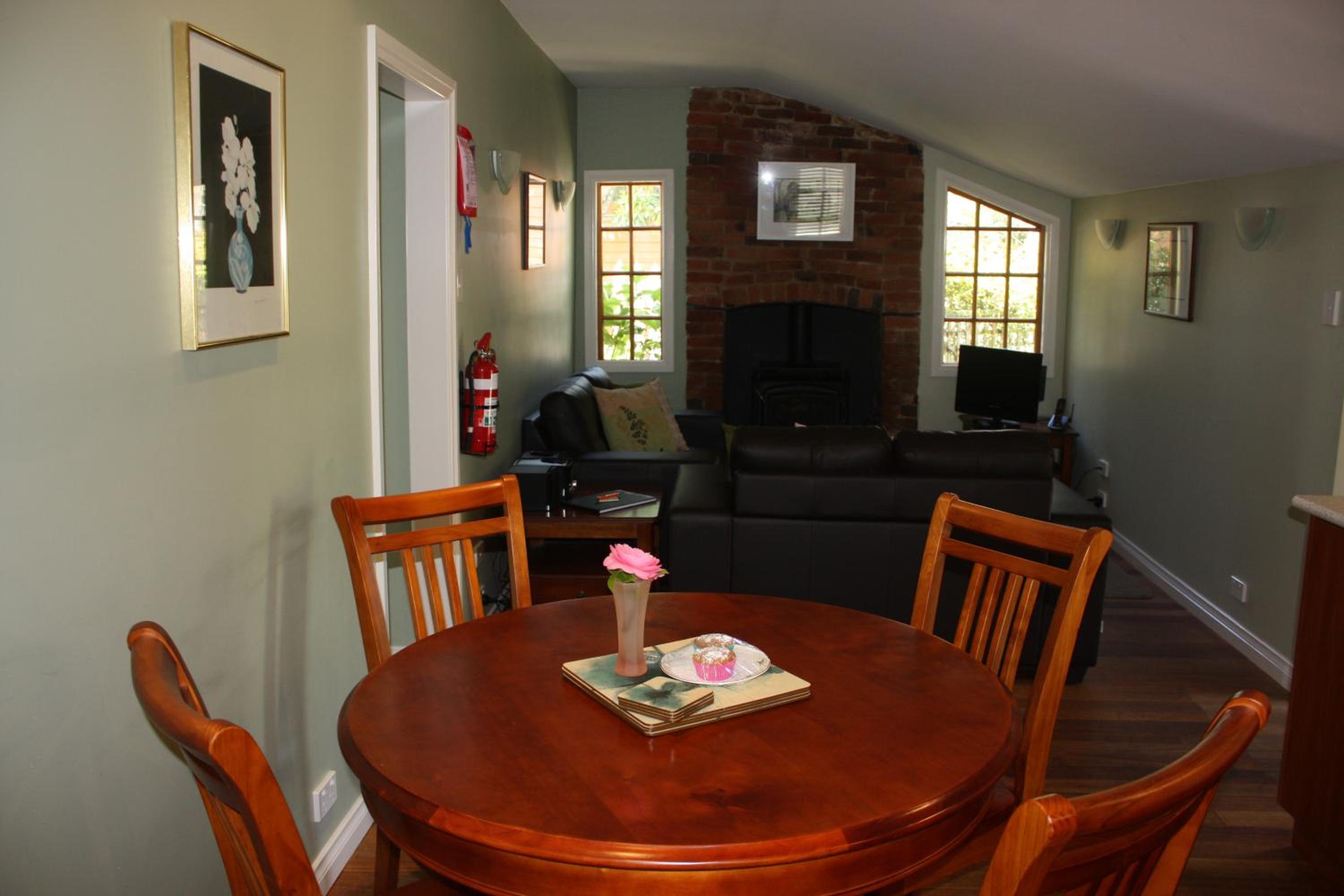 The Apple Tree Cottage - Photo 4