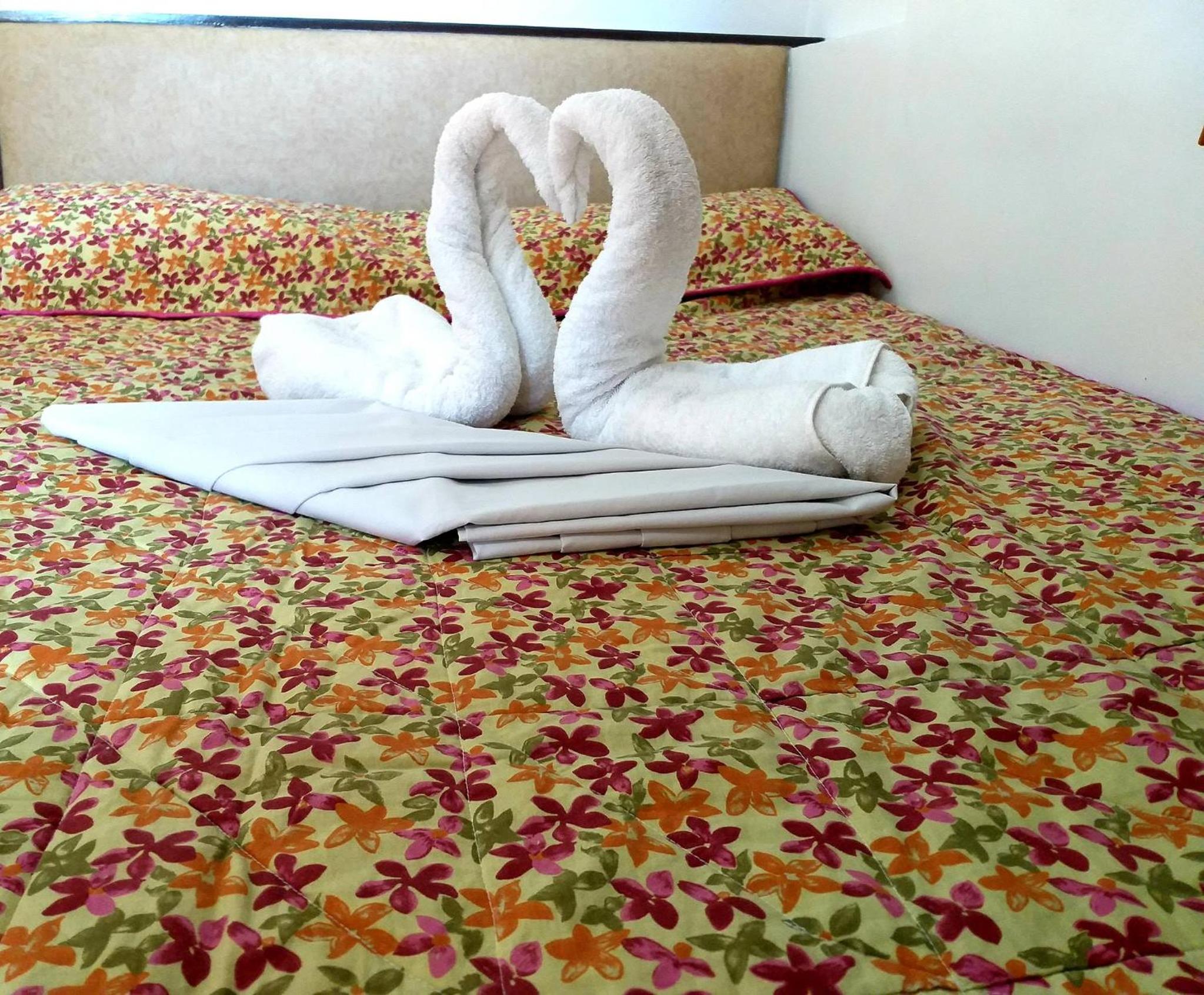 Deluxe Room - Photo 4